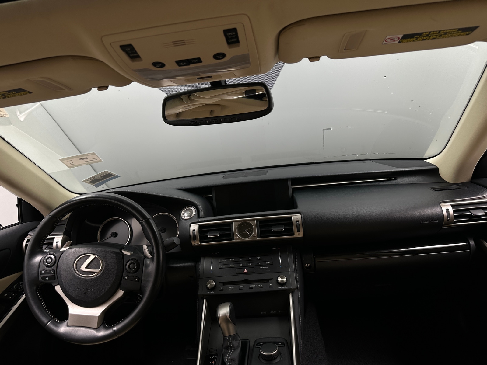 Thumbnail: 2016 Lexus IS - 2