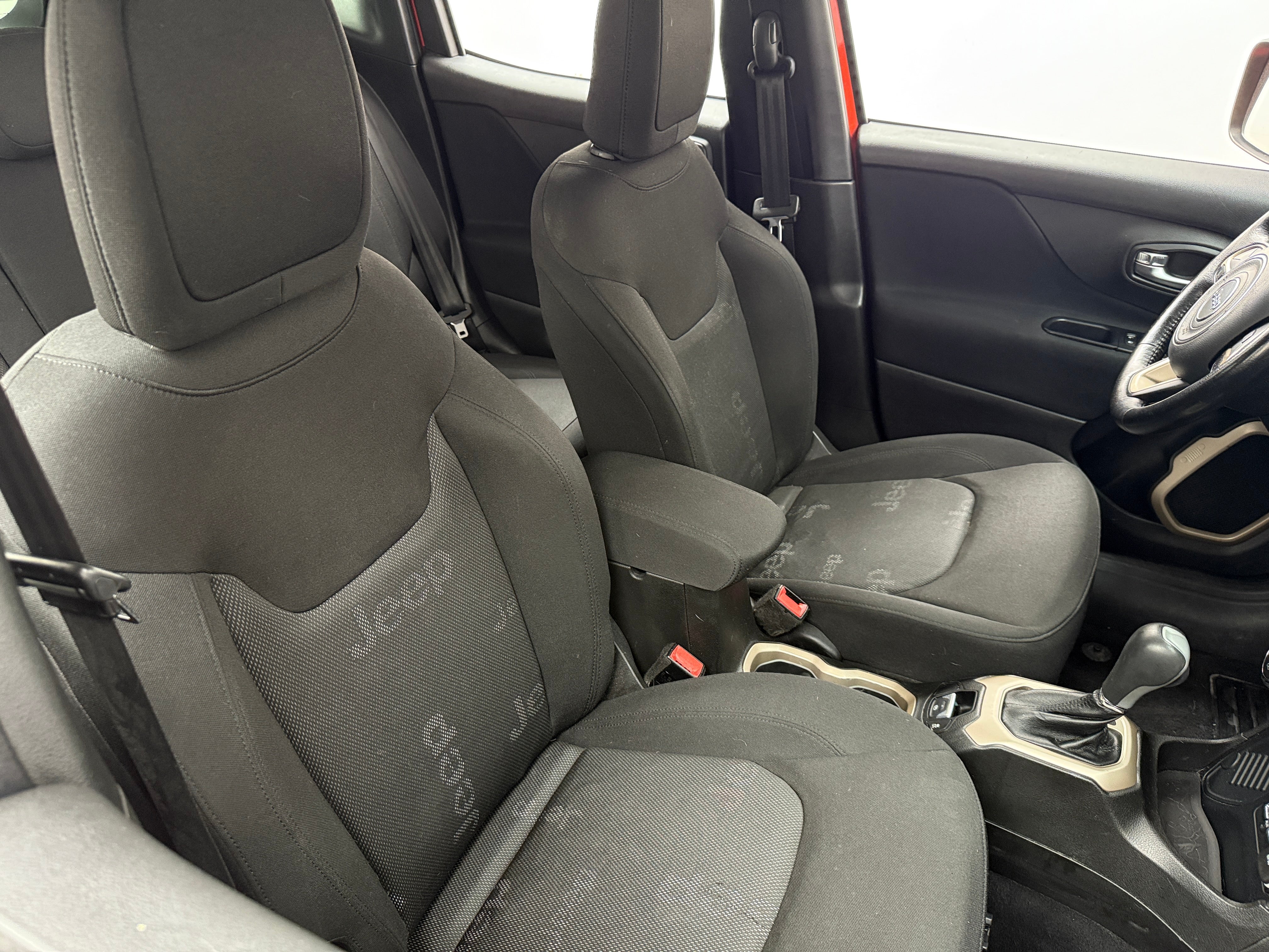 2015 Jeep Renegade Latitude 2