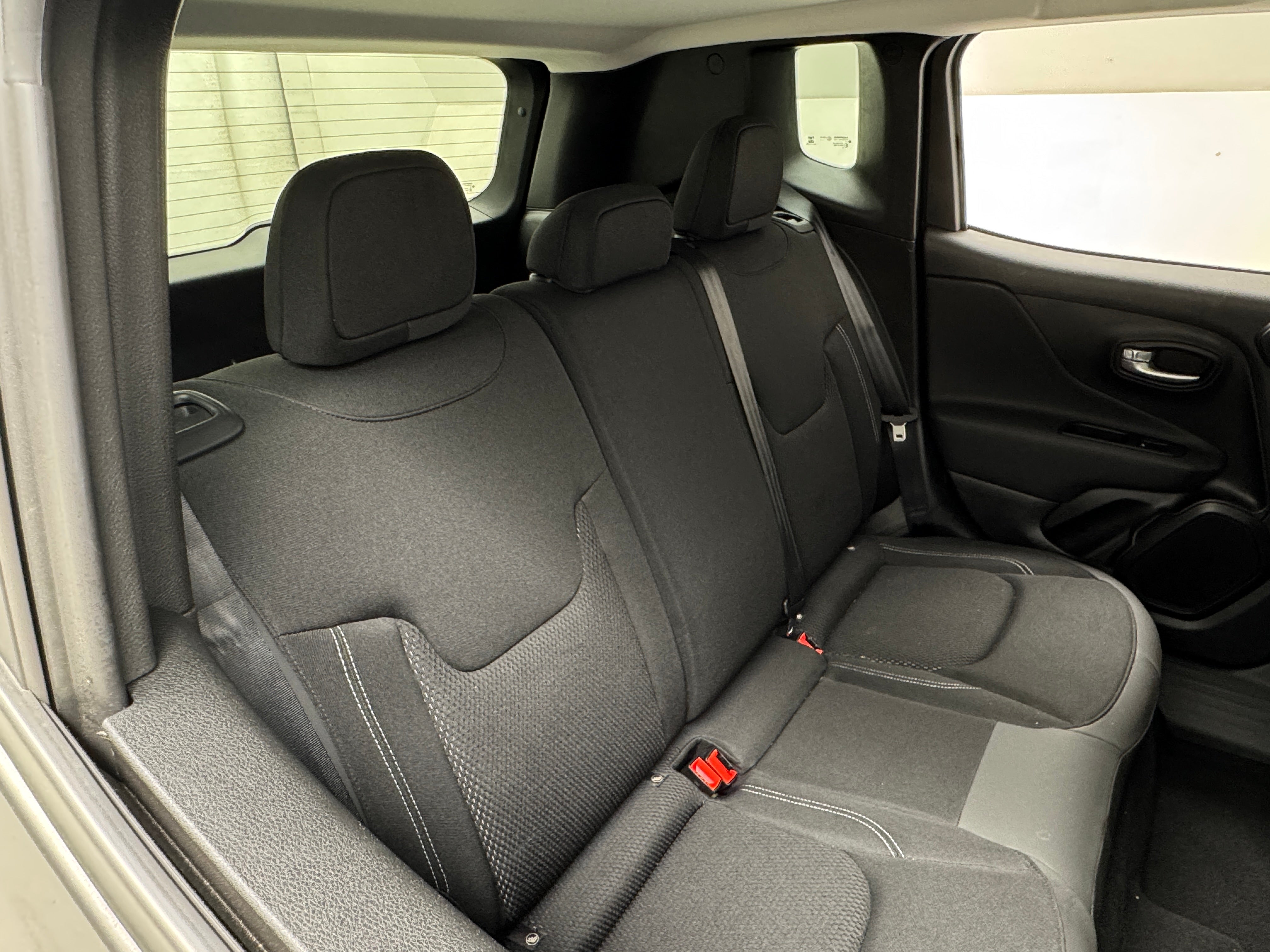 2023 Jeep Renegade Latitude 6