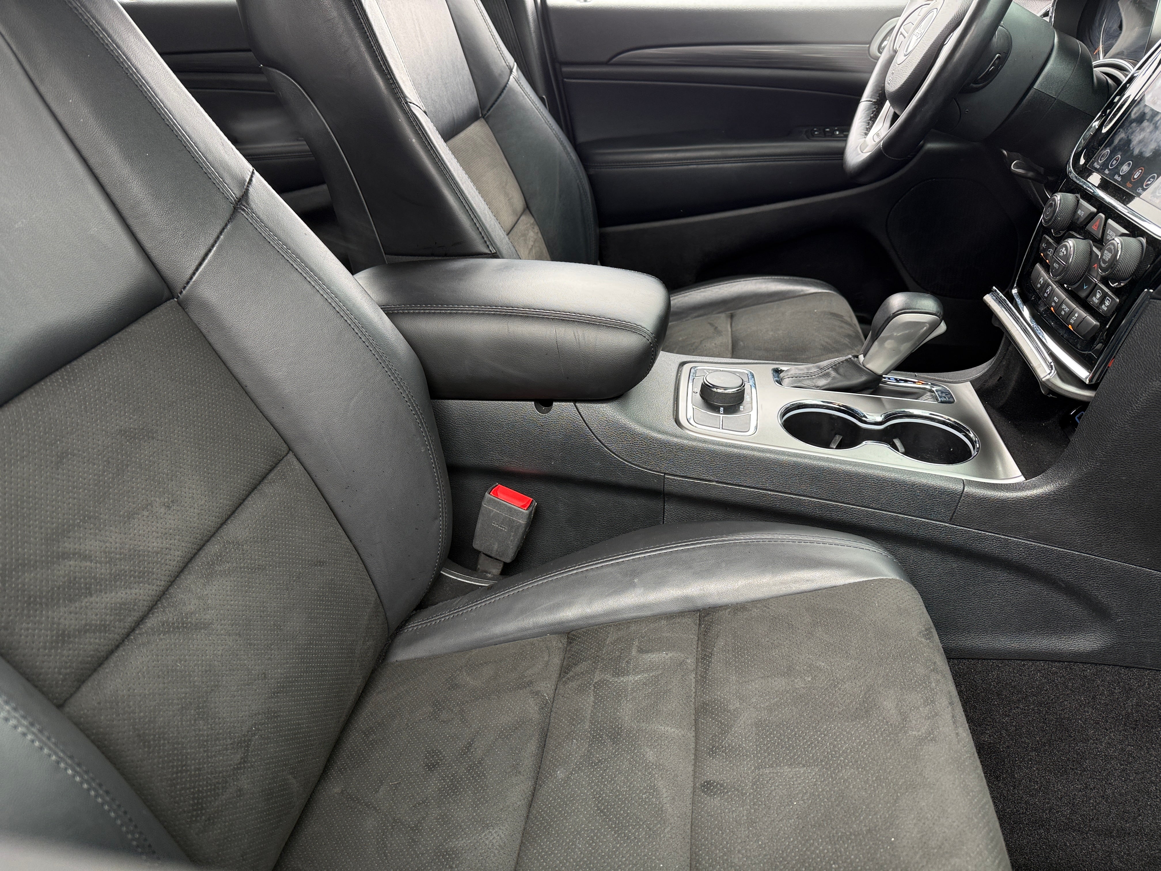 2020 Jeep Grand Cherokee North 2