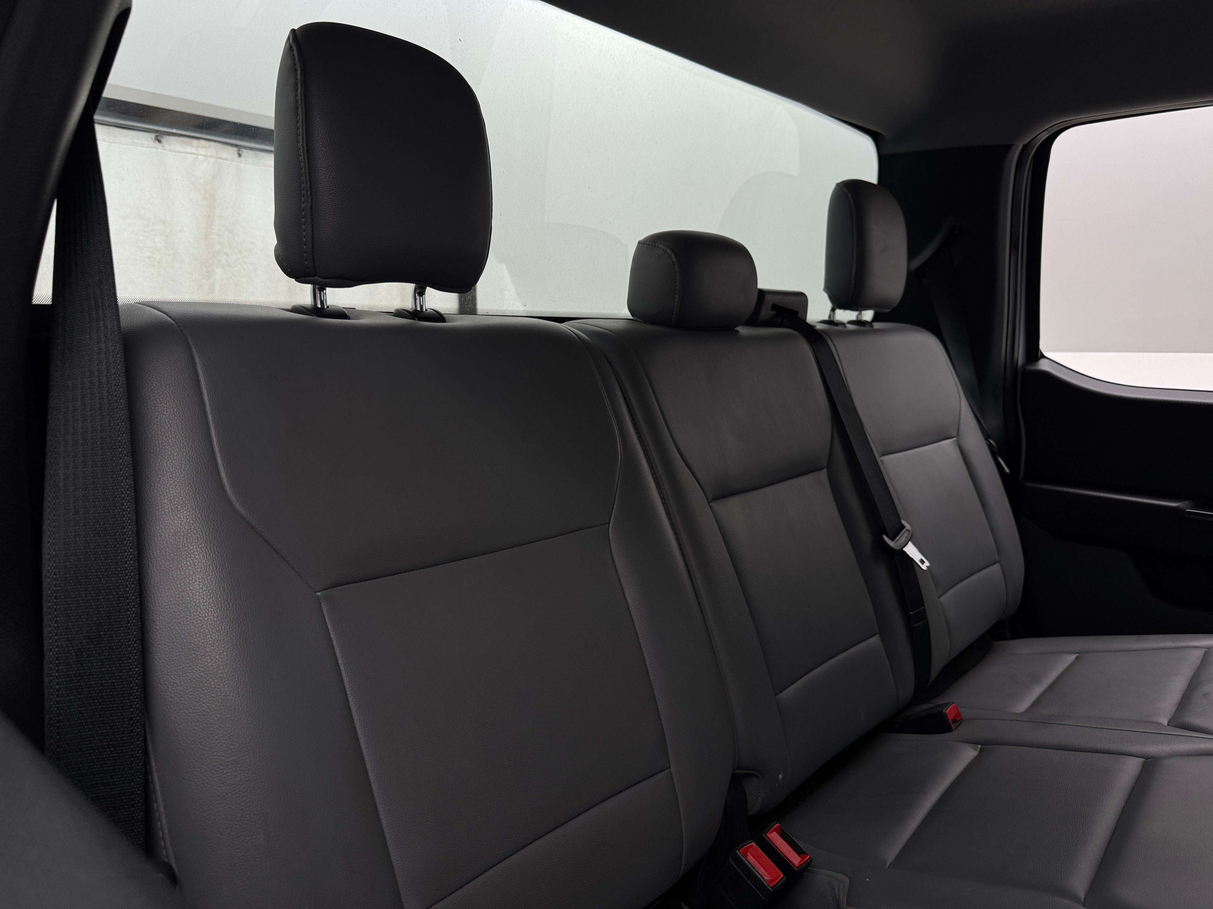 2021 Ford Econoline E-150 5