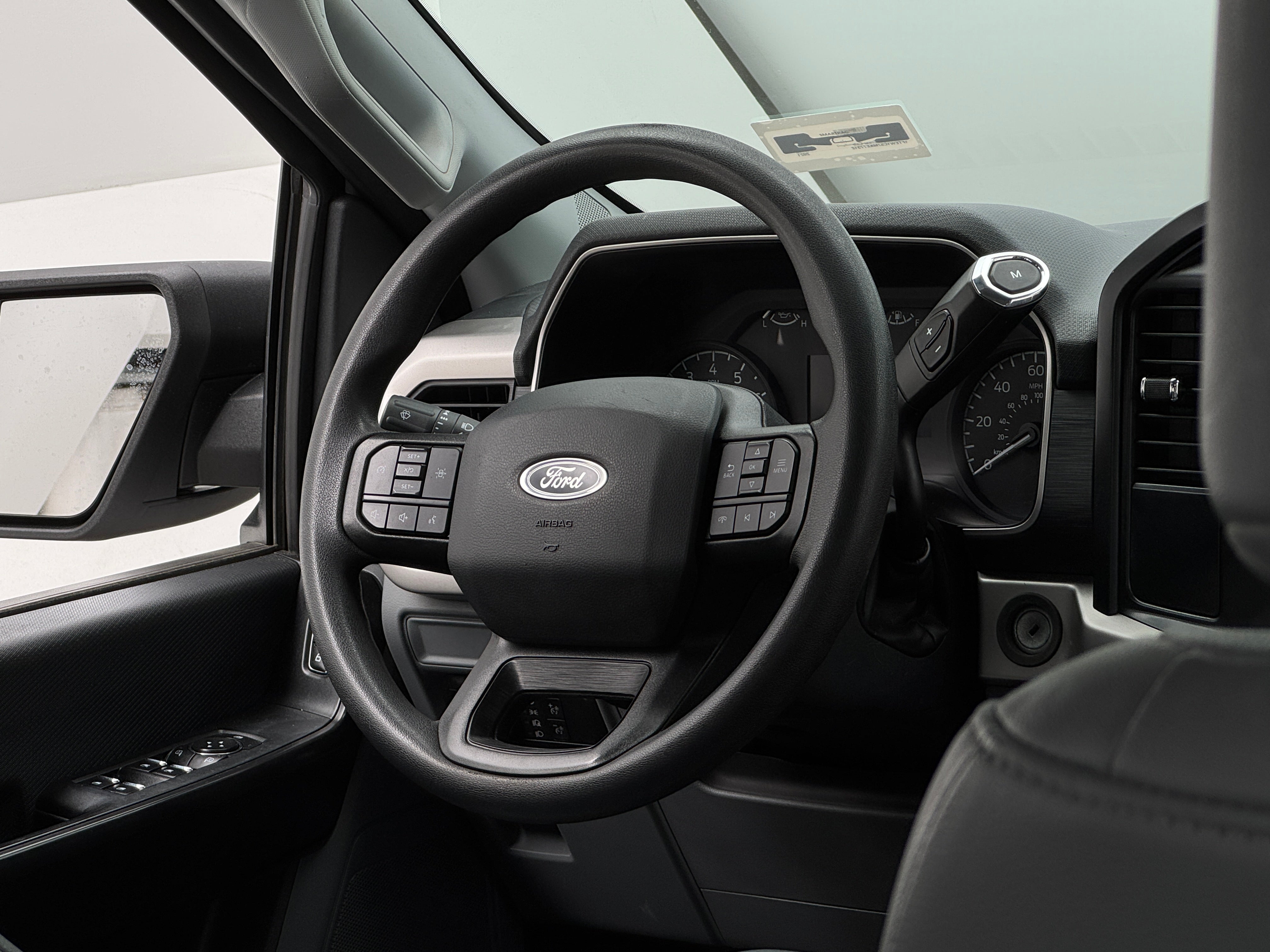 2021 Ford Econoline E-150 4