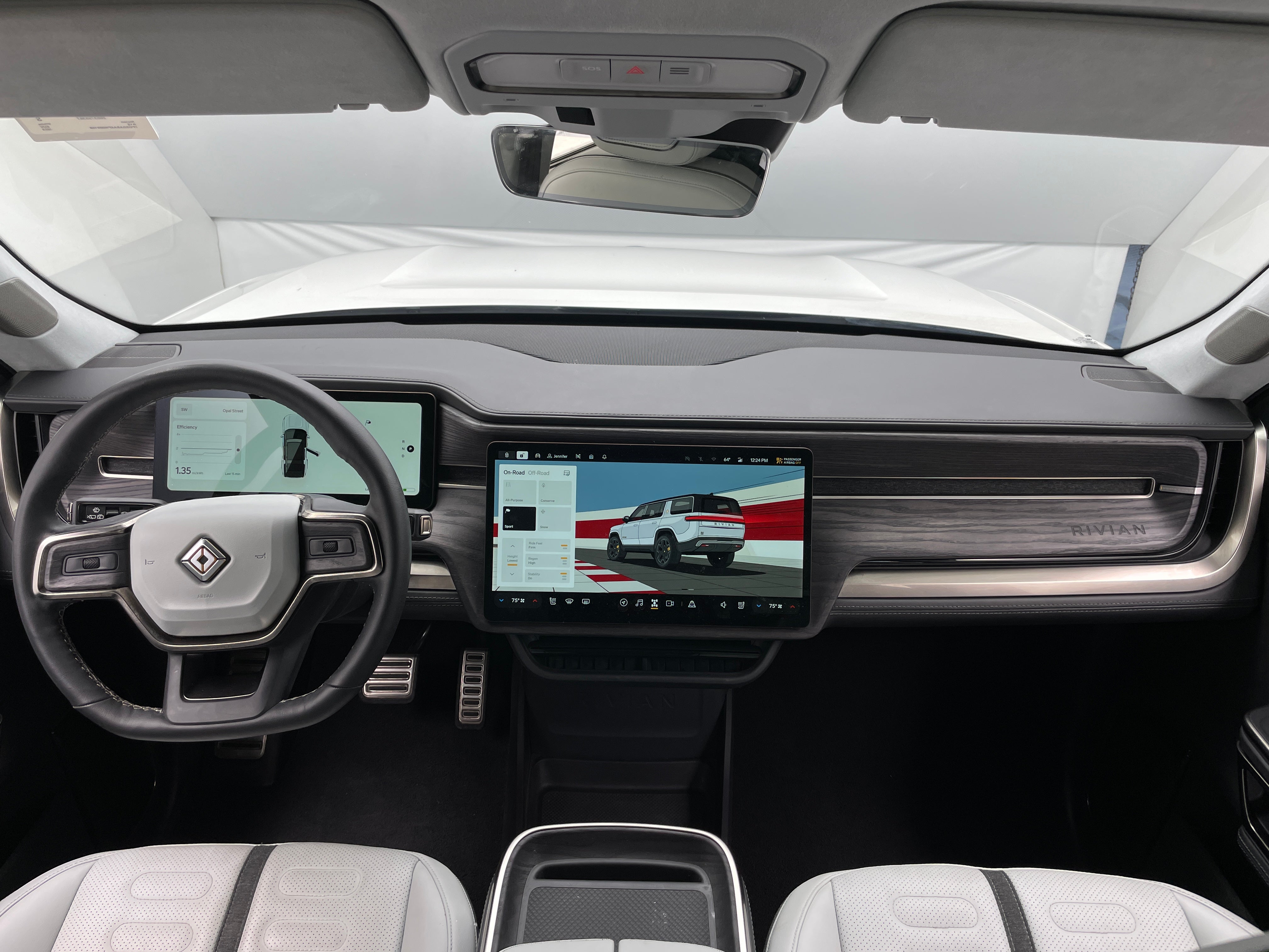 2023 Rivian R1S Adventure 2
