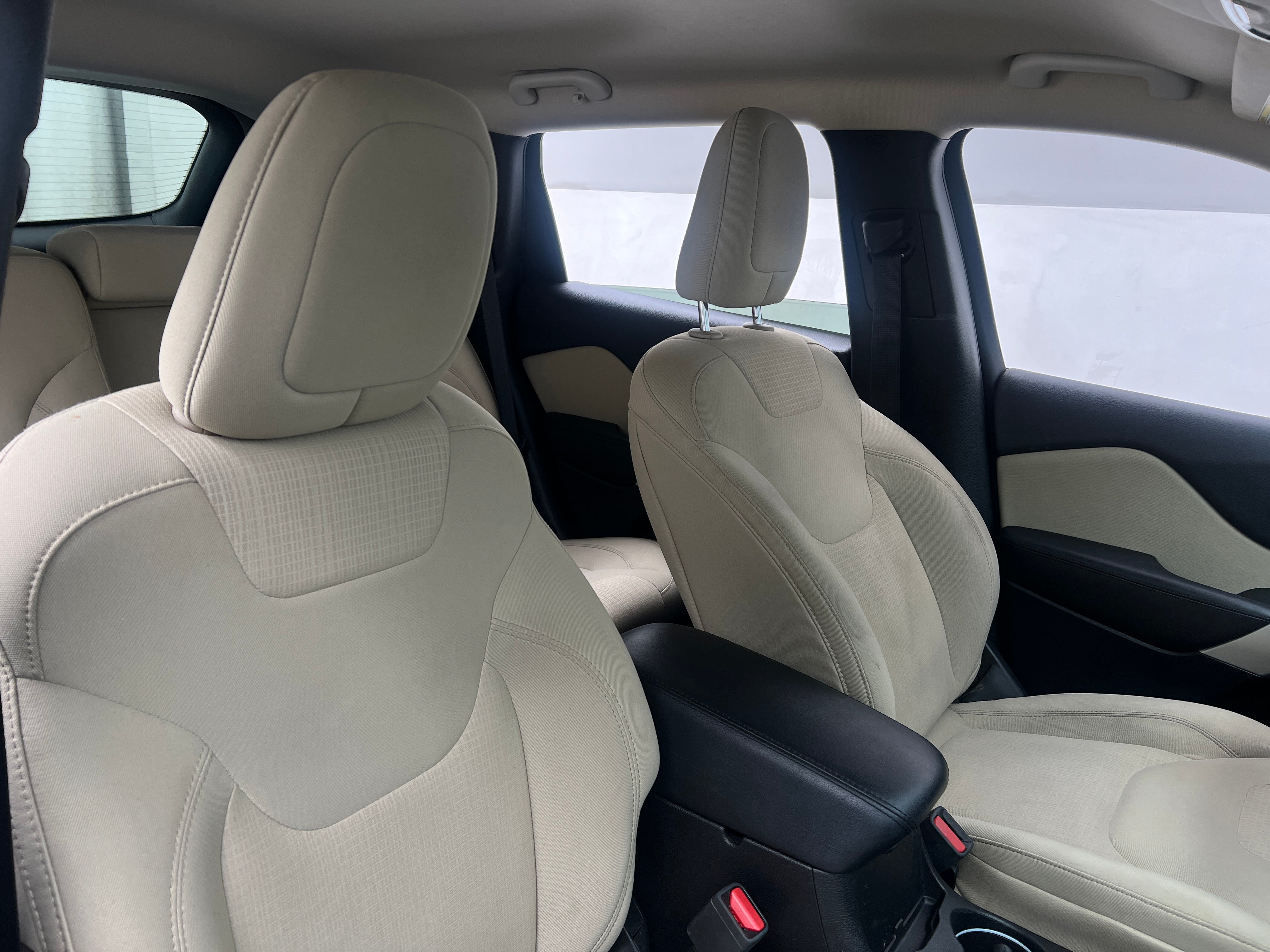 2017 Jeep Cherokee Latitude 2