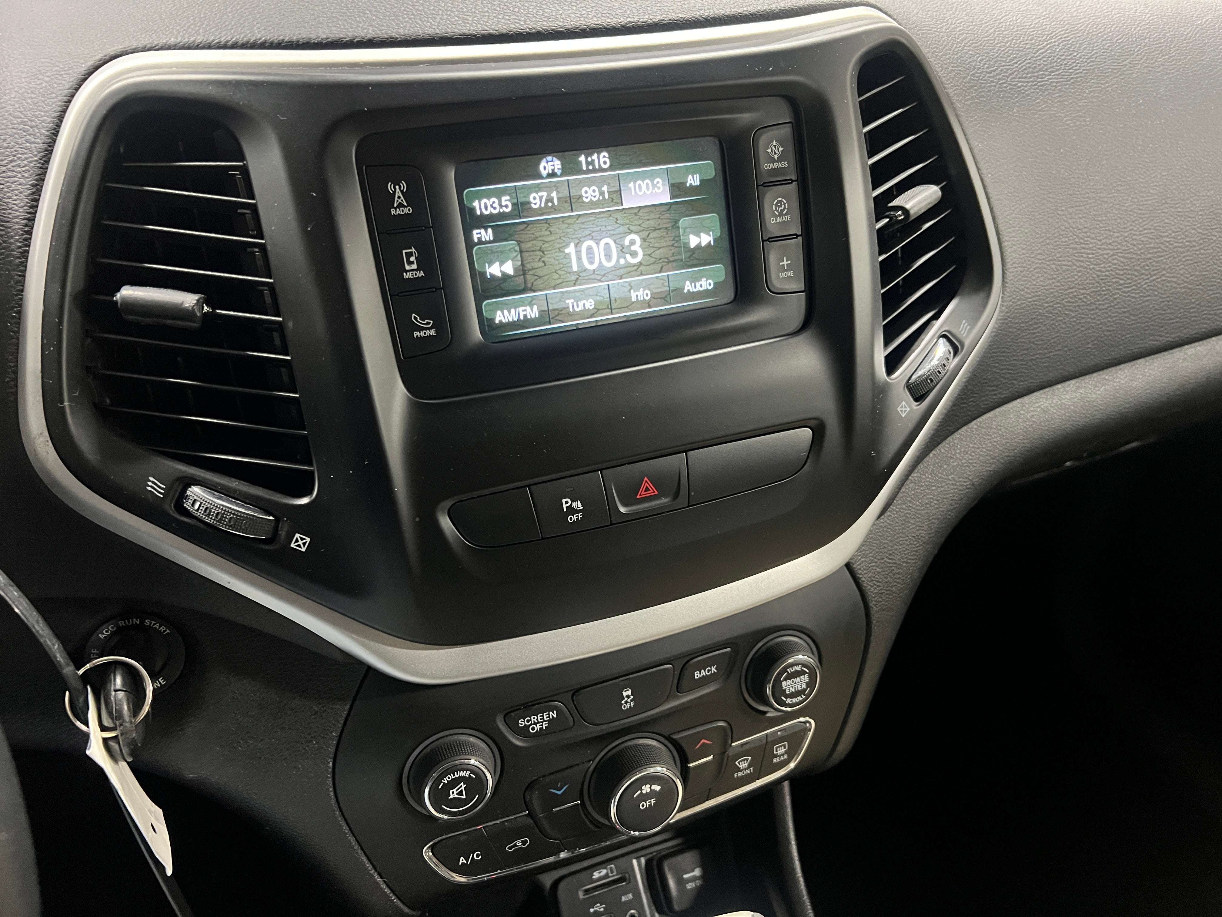 2017 Jeep Cherokee Latitude 4