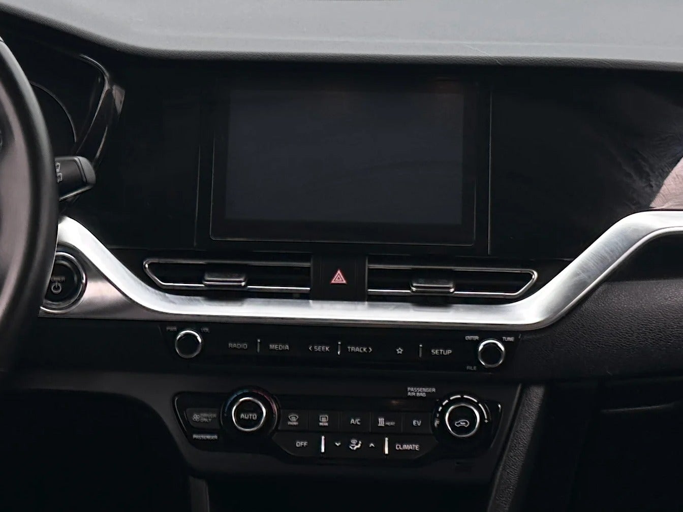 2020 Kia Niro EX 3