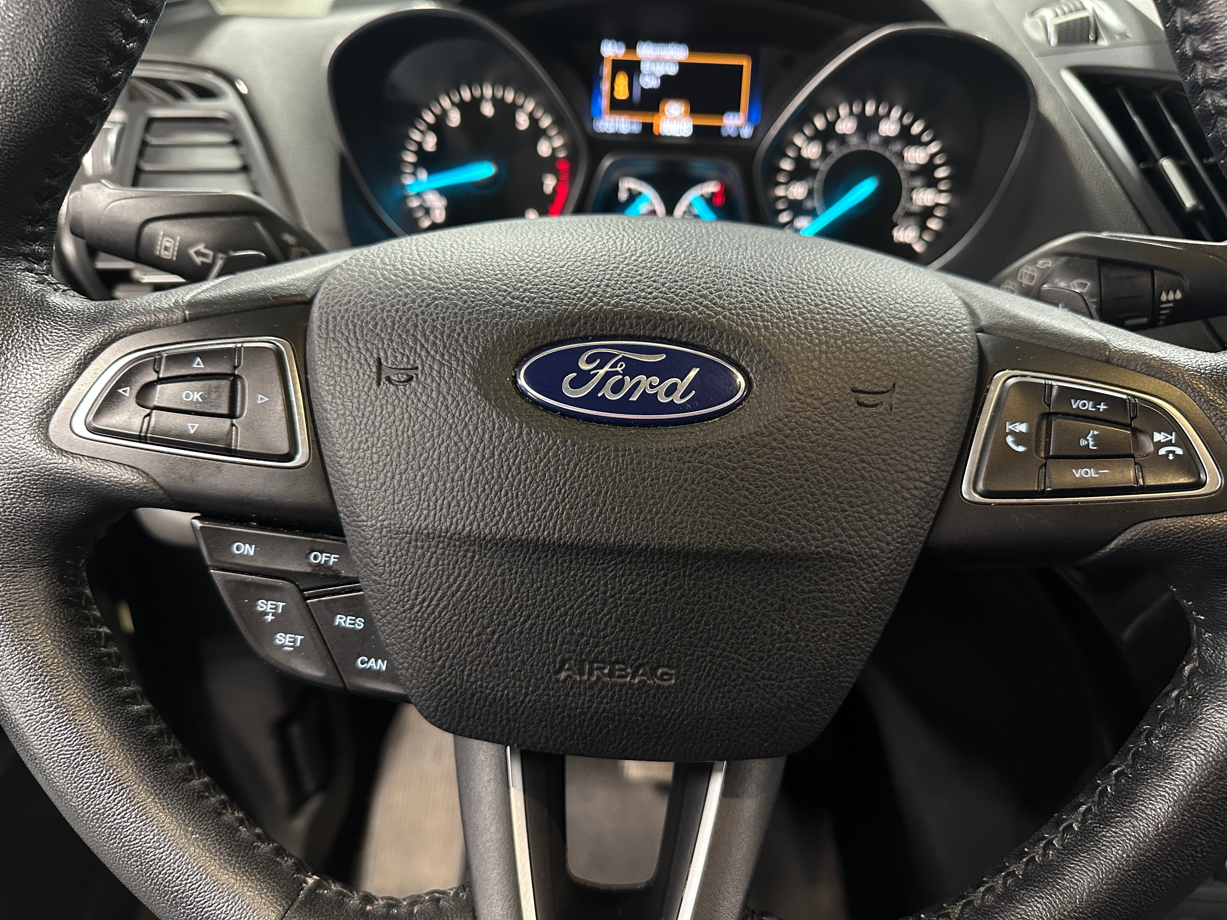2017 Ford Escape Titanium 4