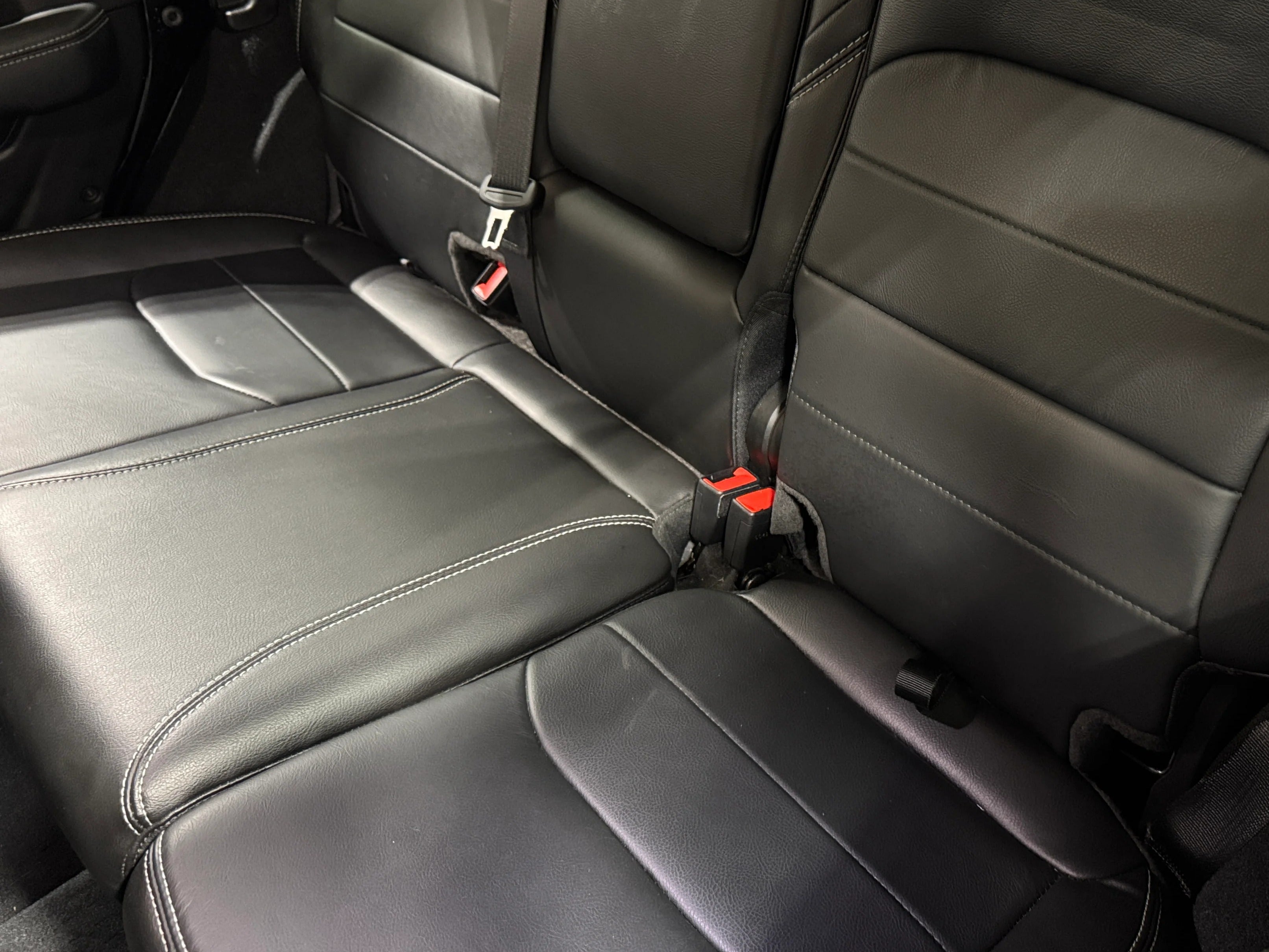 2023 Jeep Wrangler Sahara 4xe 6