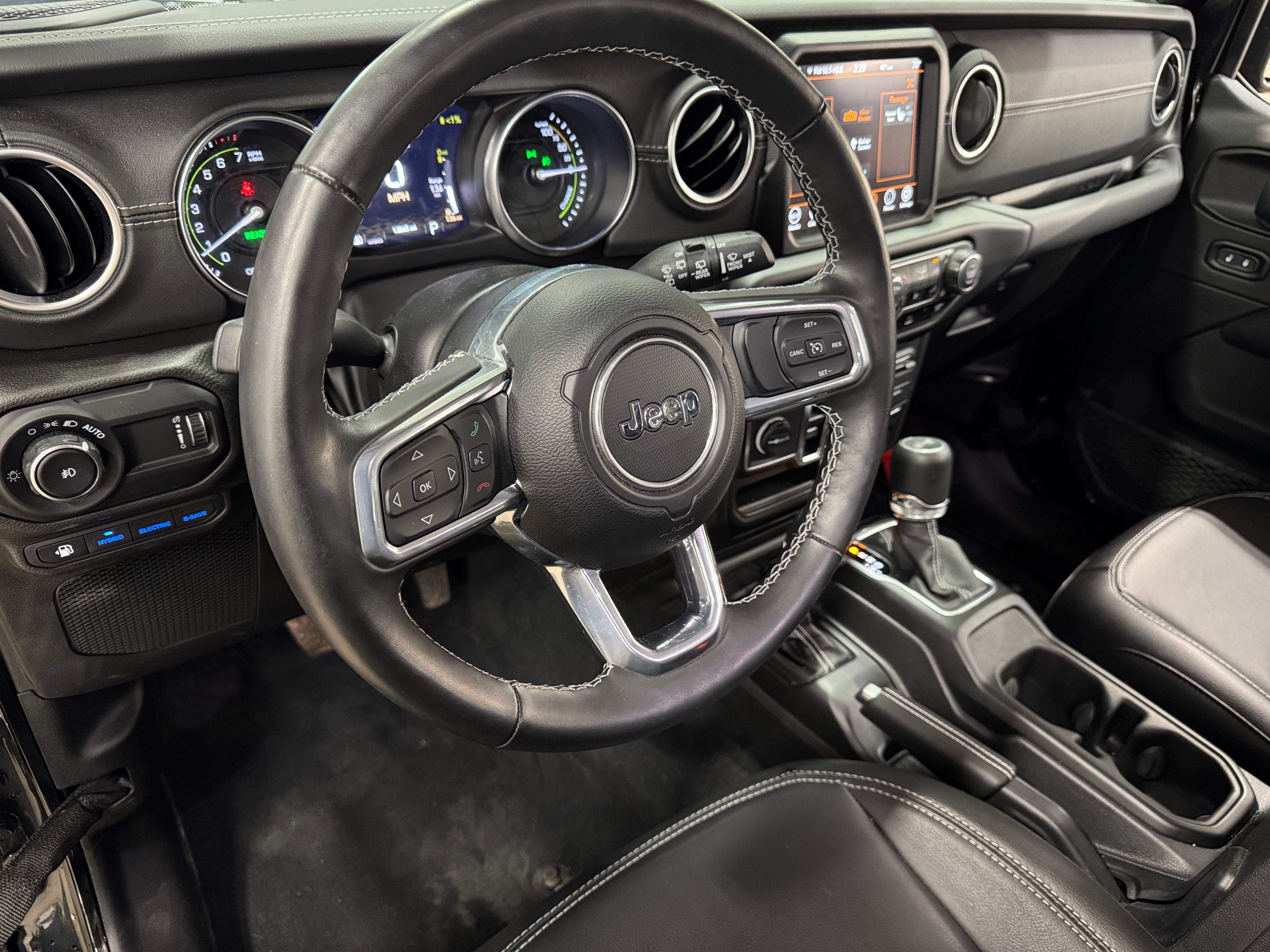 2023 Jeep Wrangler Sahara 4xe 3
