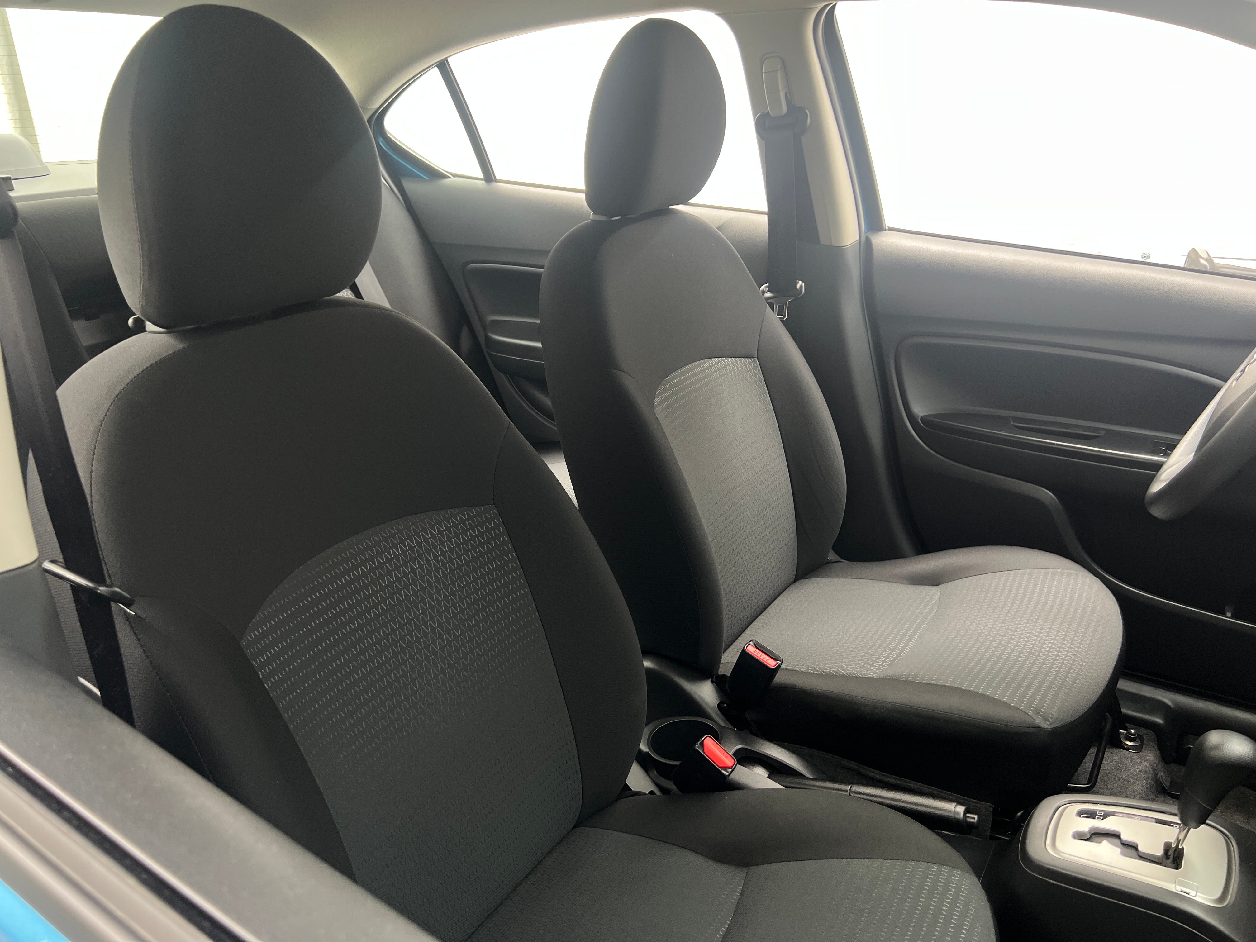 2024 Mitsubishi Mirage G4 ES 2