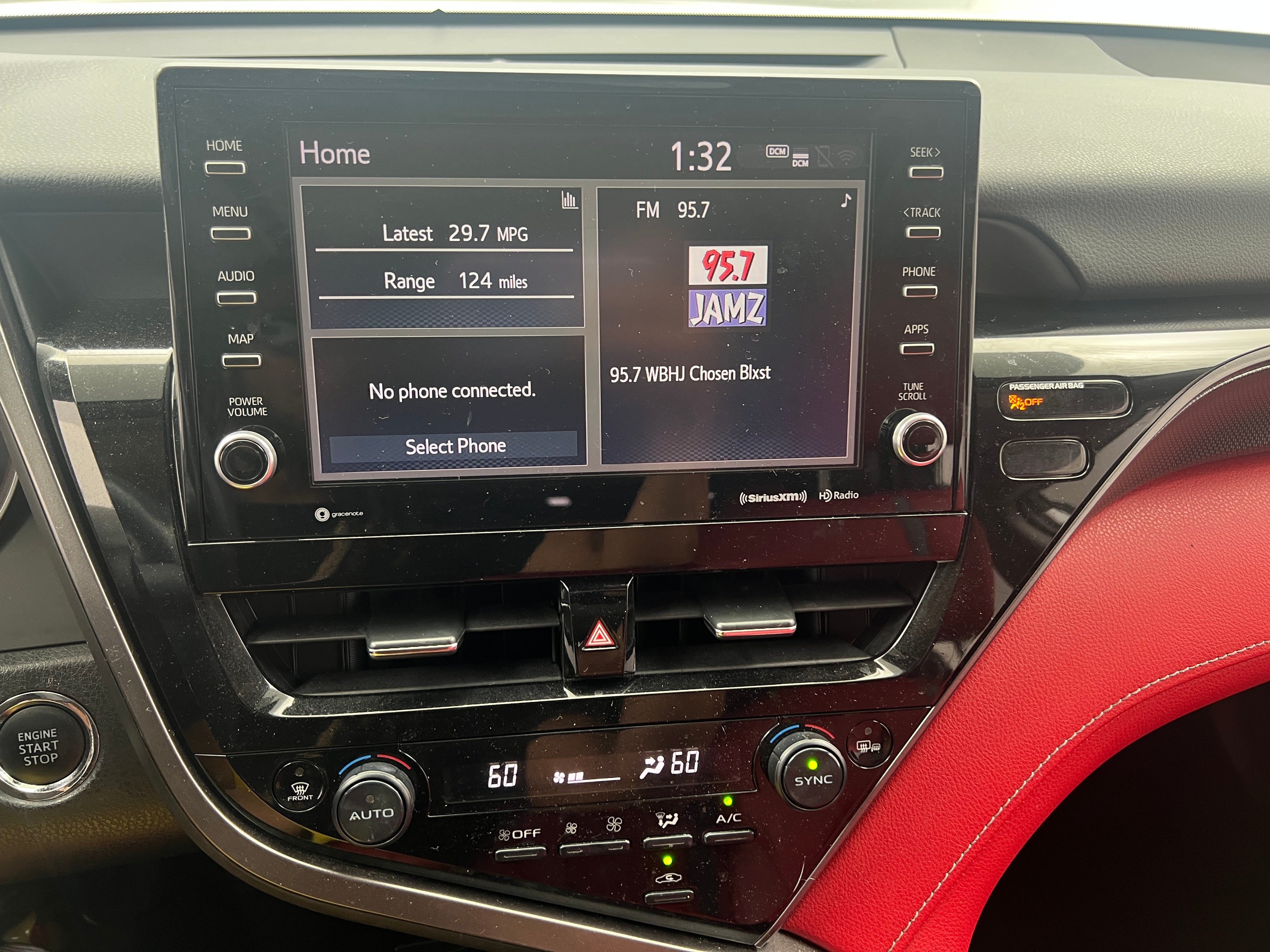 2022 Toyota Camry XSE 3