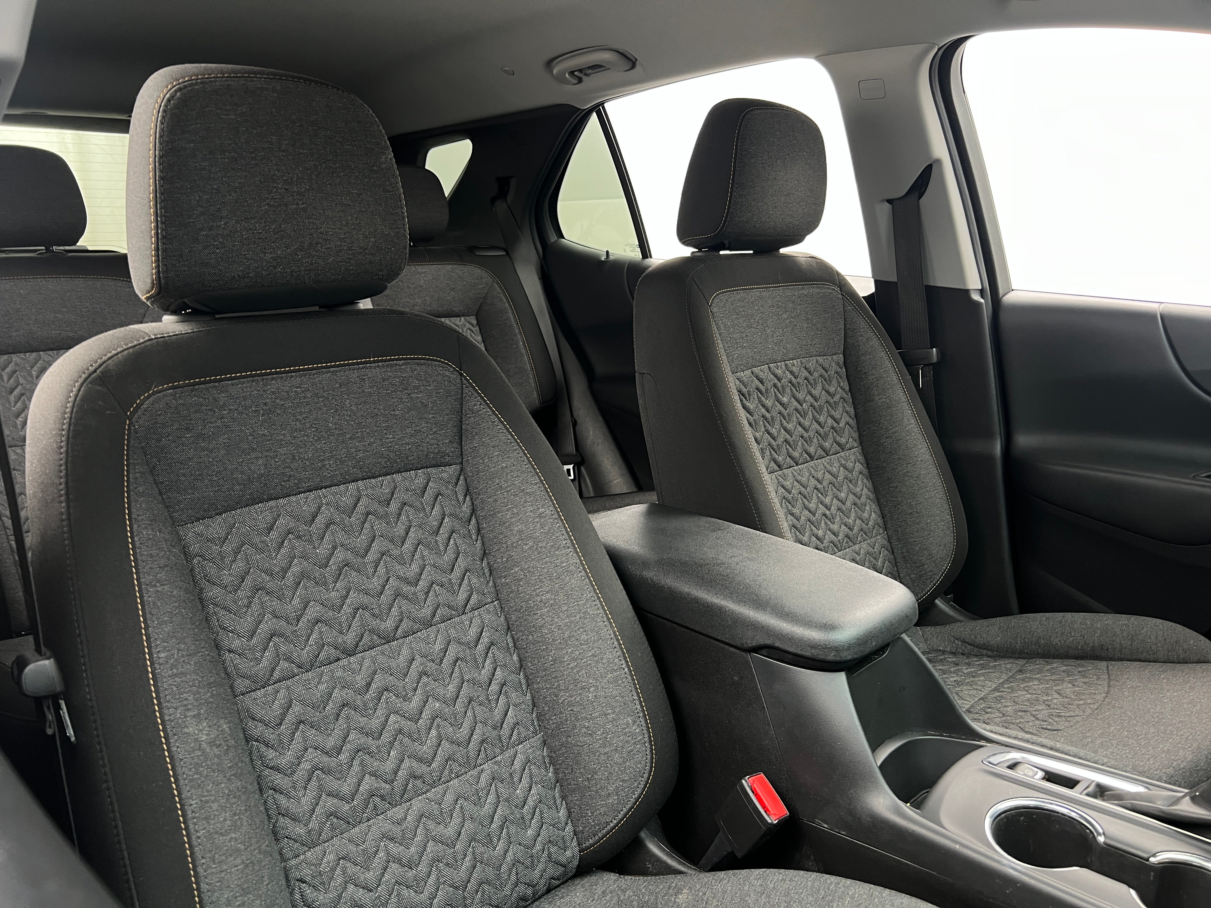 2022 Chevrolet Equinox LT 2