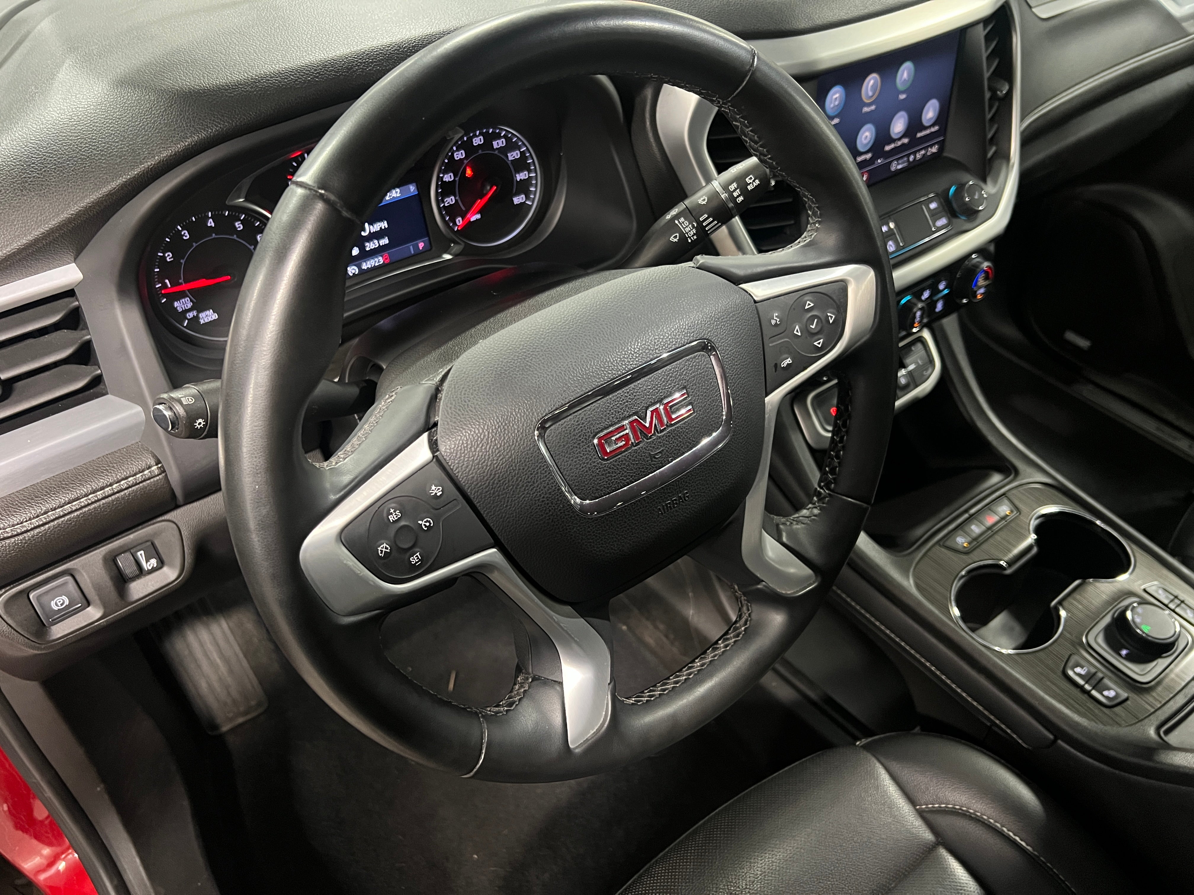 2023 GMC Acadia SLT 4