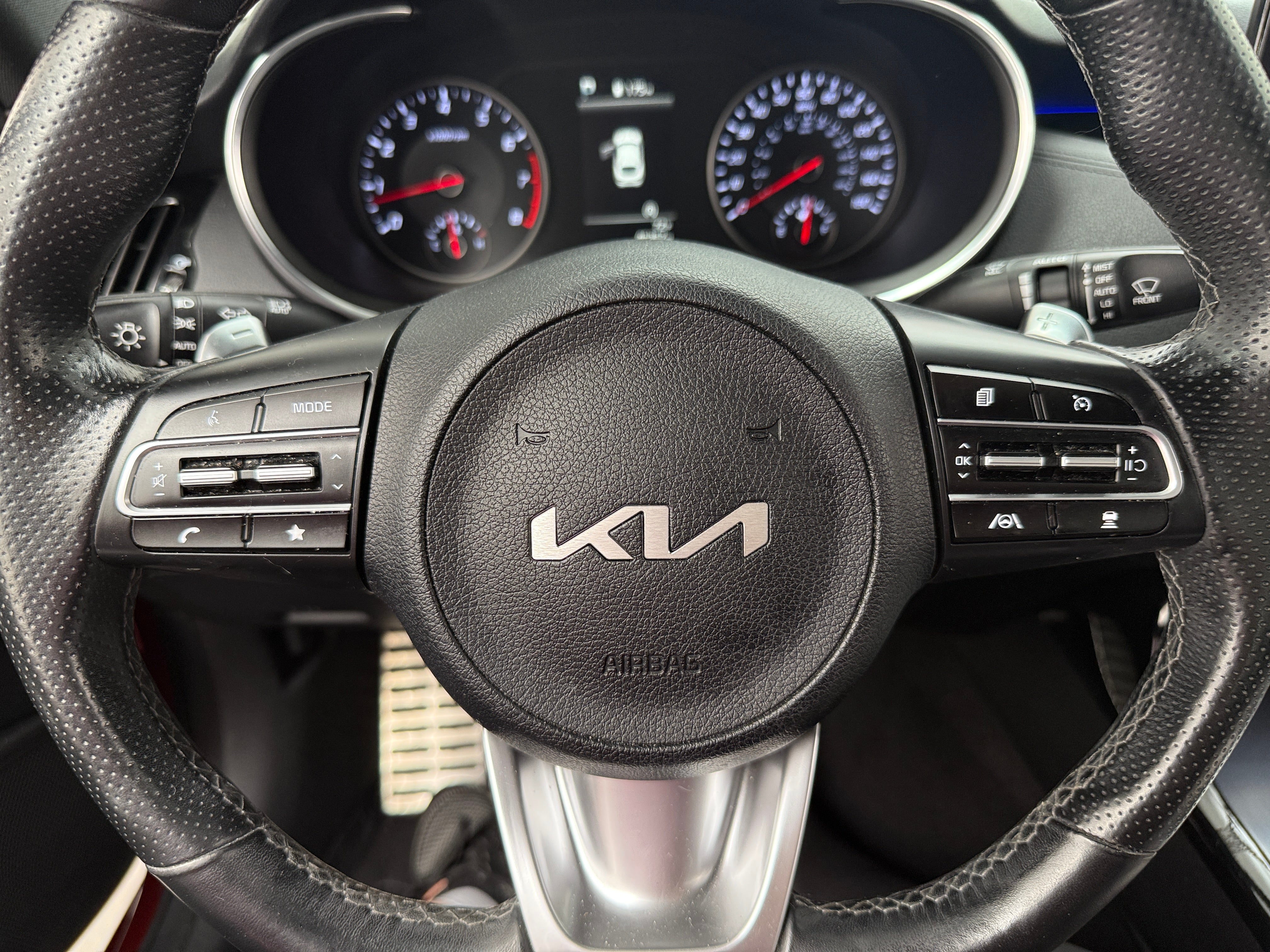 2022 Kia Stinger GT1 4