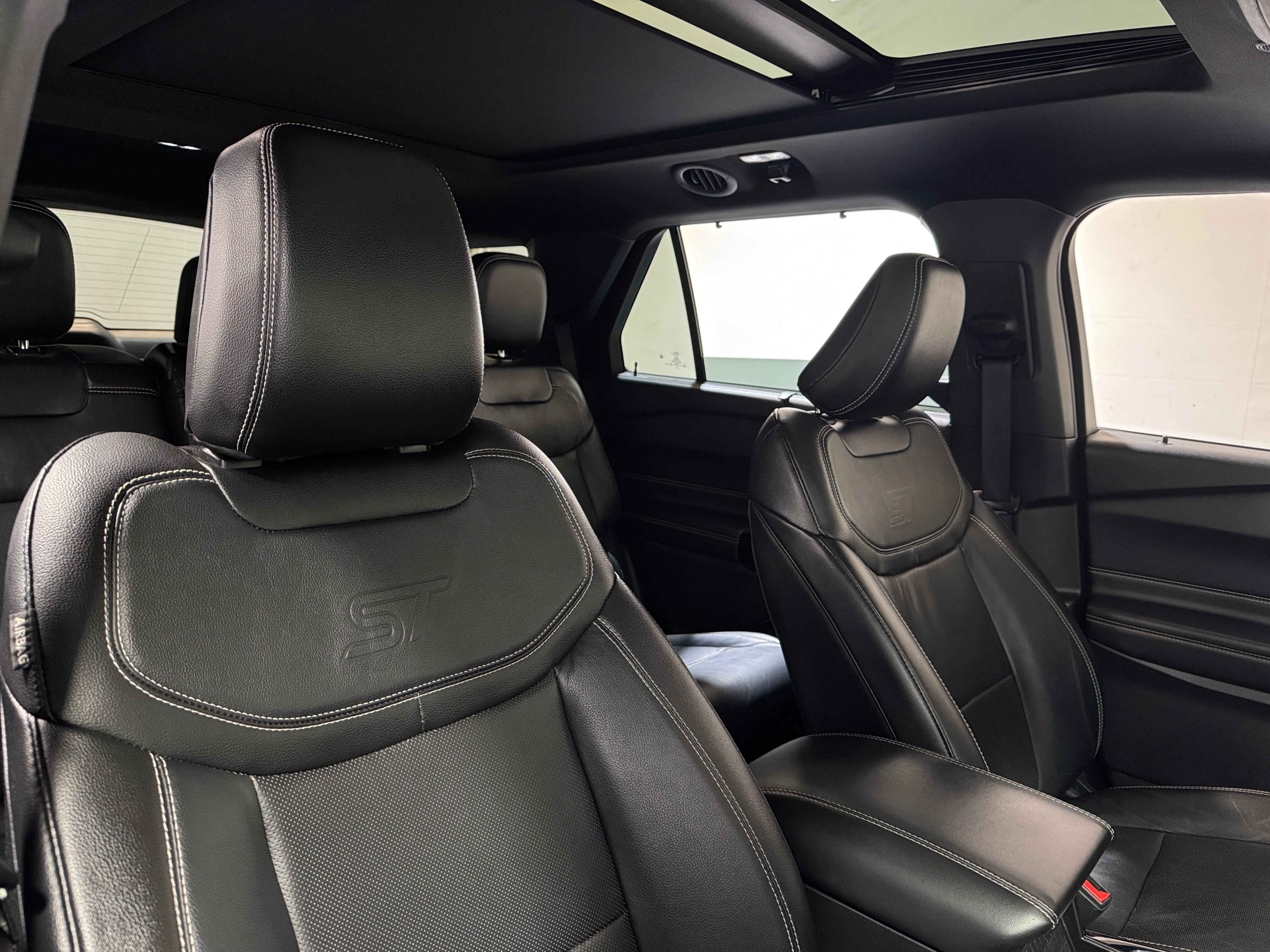 2021 Ford Explorer ST 2