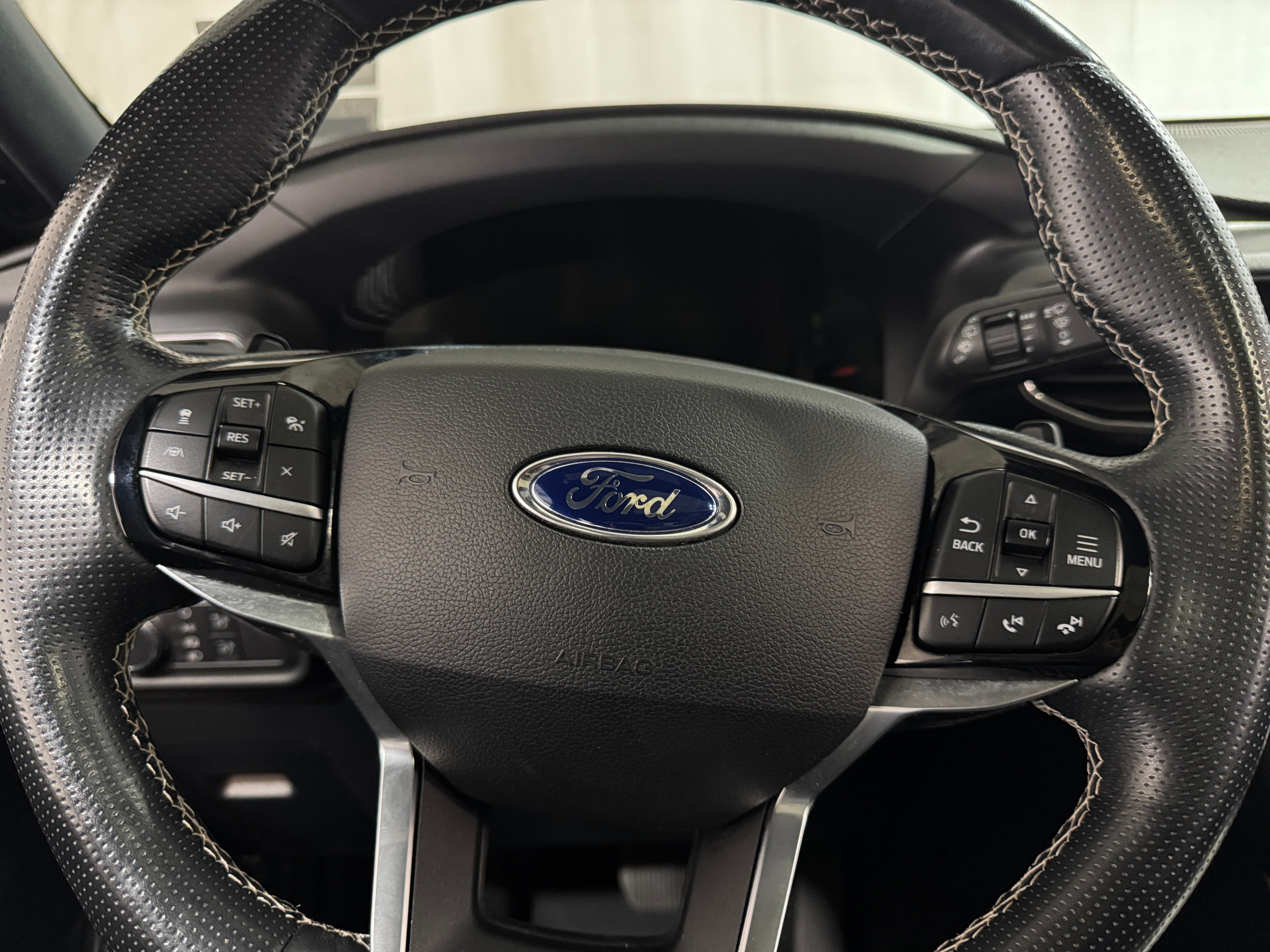 2021 Ford Explorer ST 3