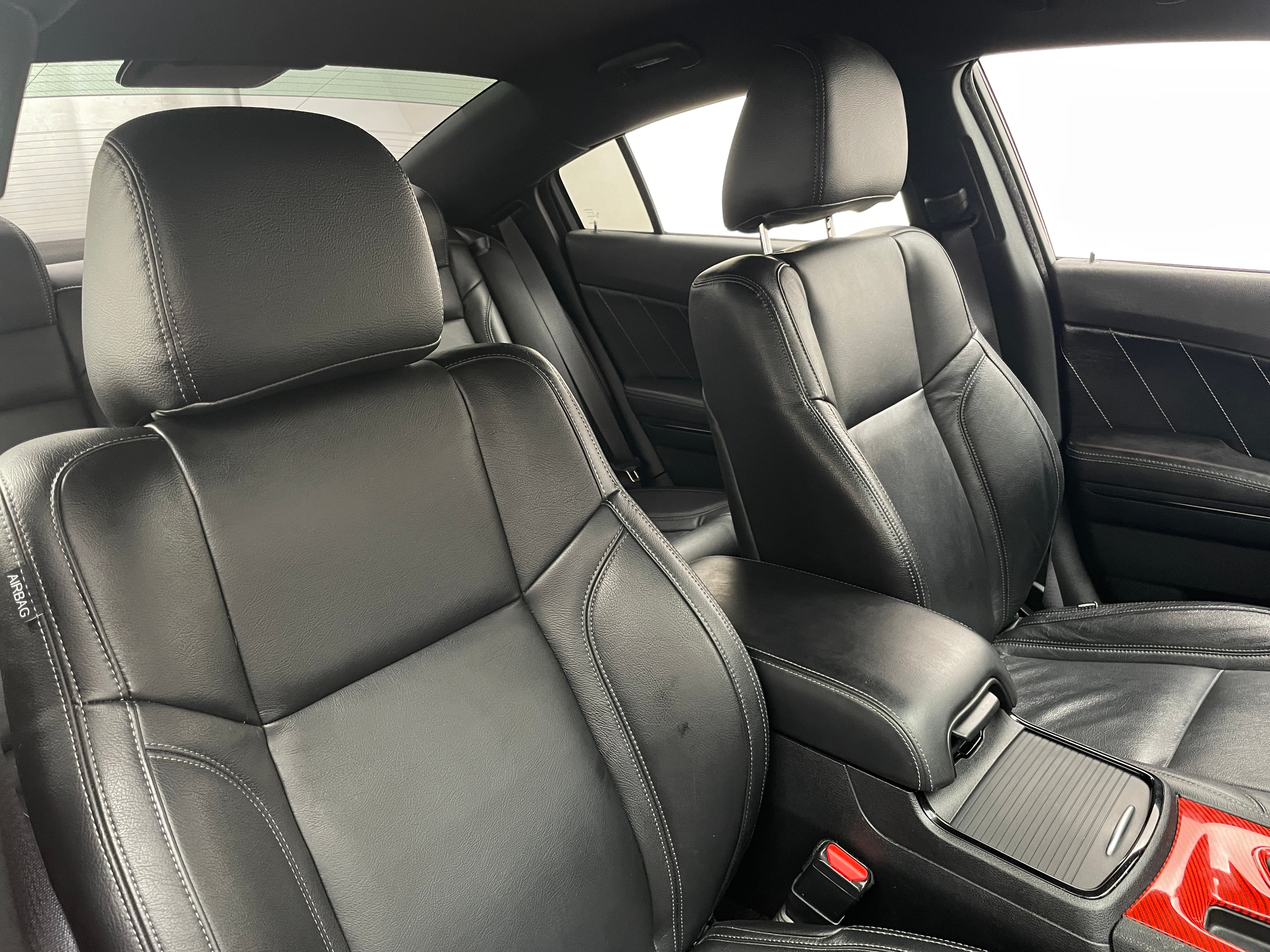 2020 Dodge Charger SXT 2