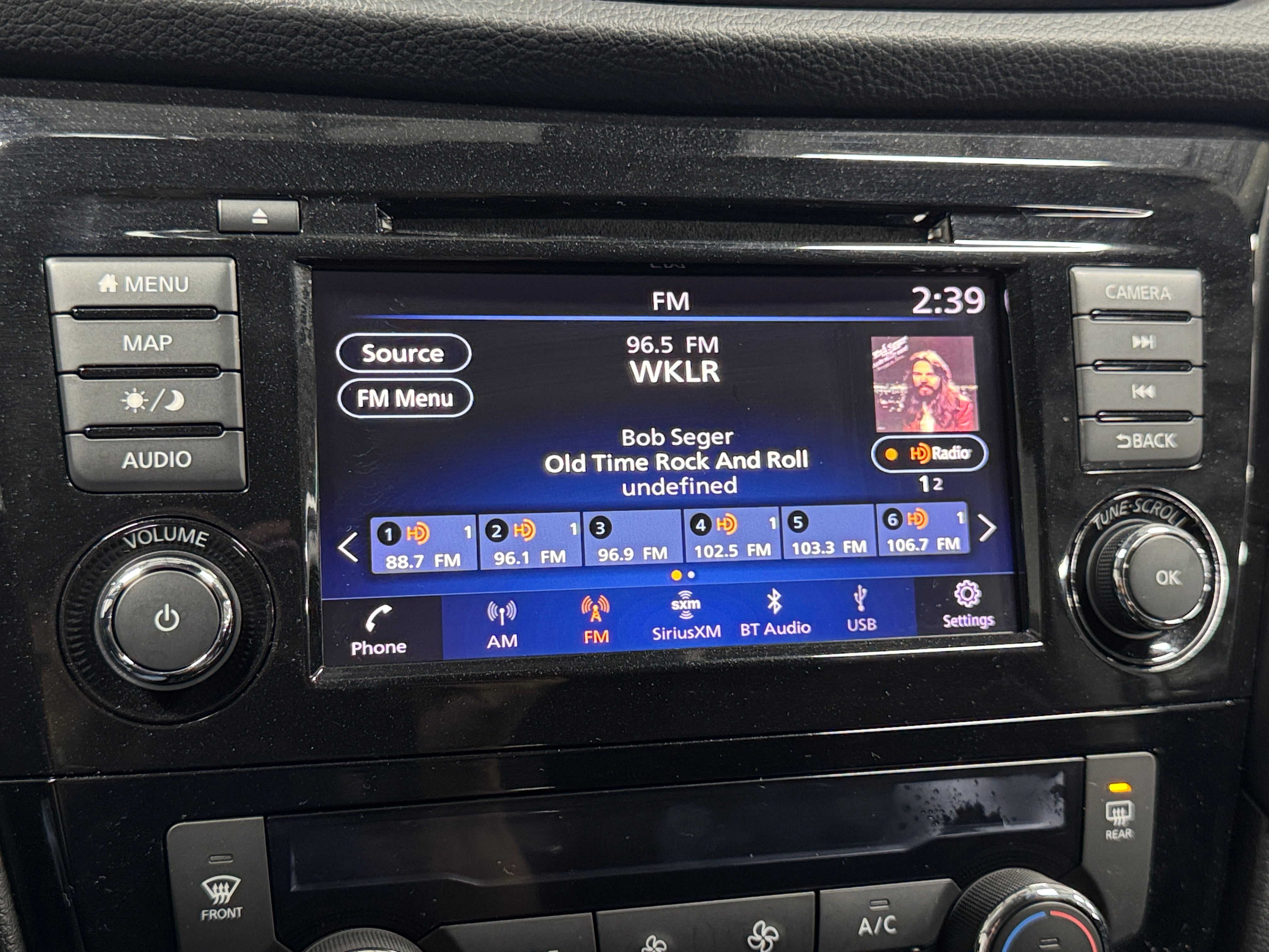 2018 Nissan Rogue SL 3