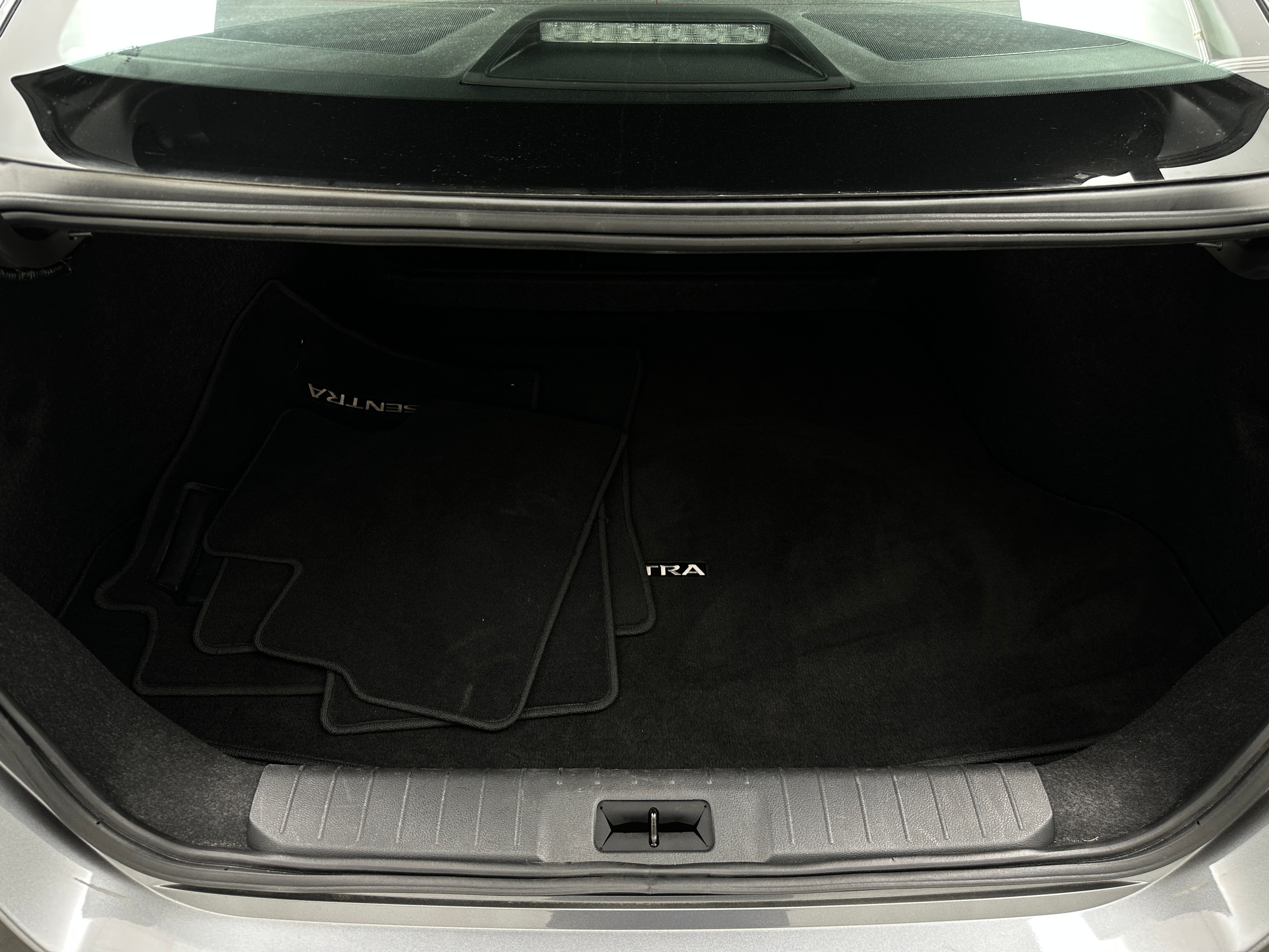 2024 Nissan Sentra SV 7