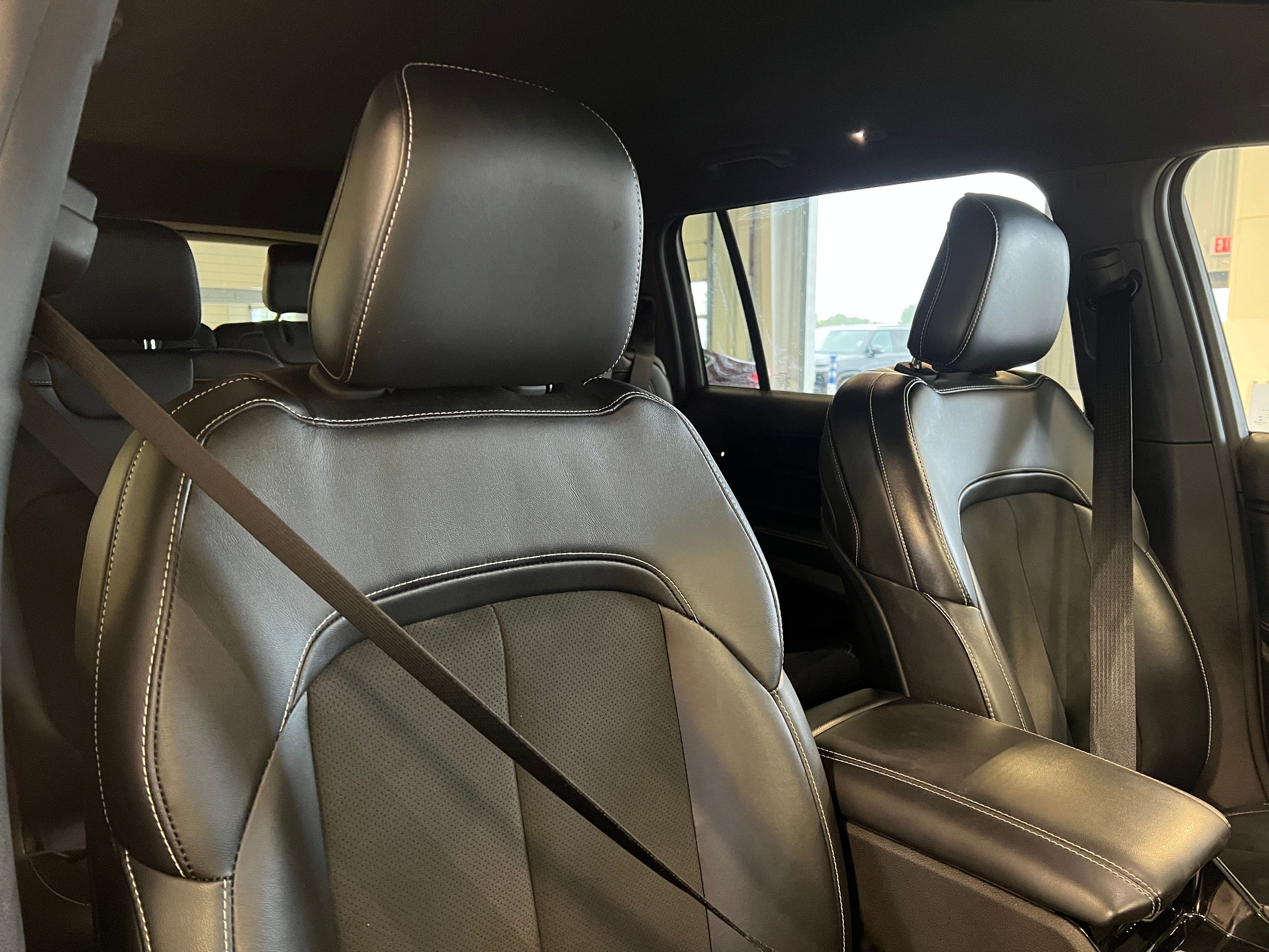 2021 Jeep Grand Cherokee L Altitude 2