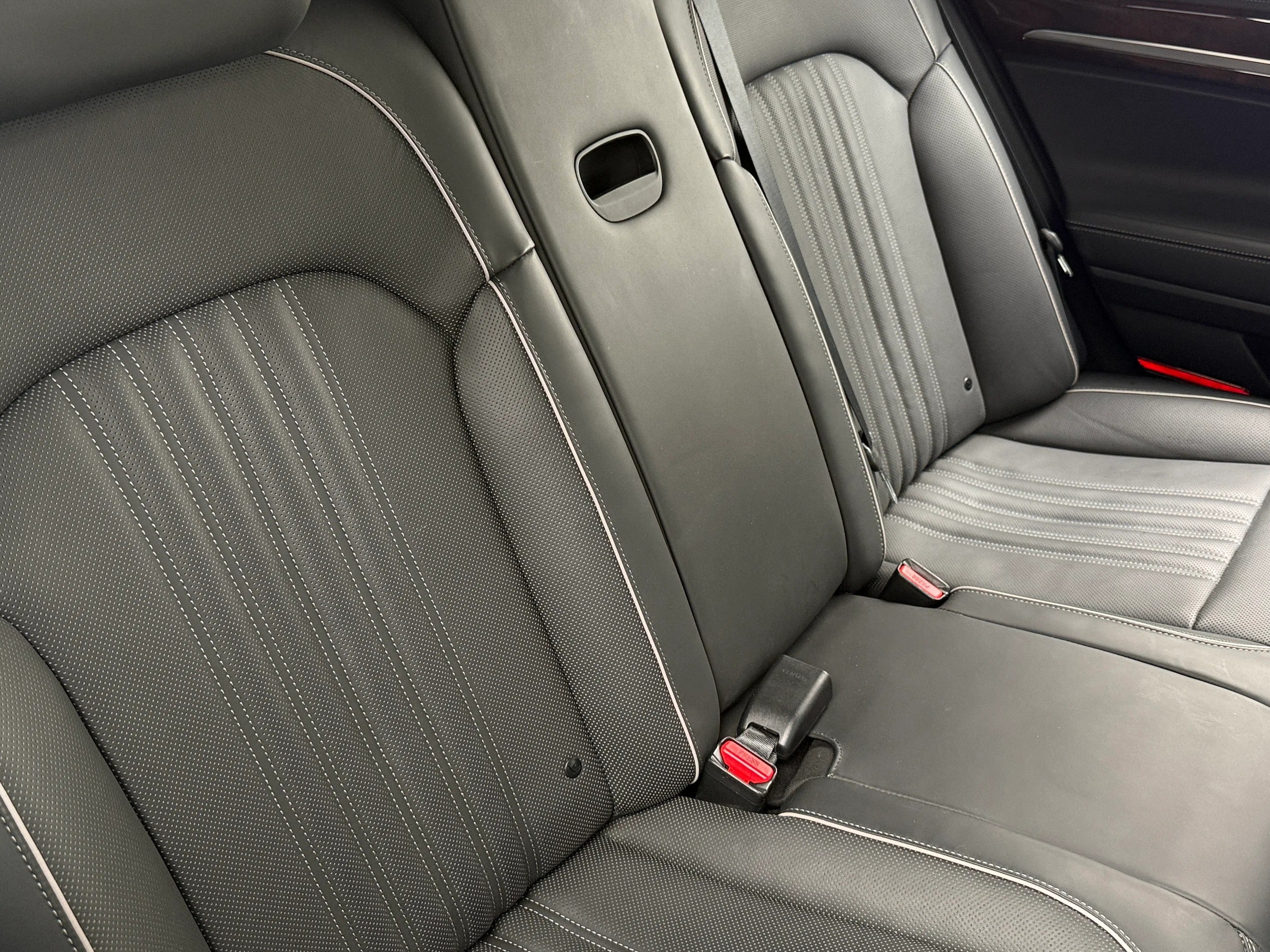 2019 Genesis G90 Premium 5