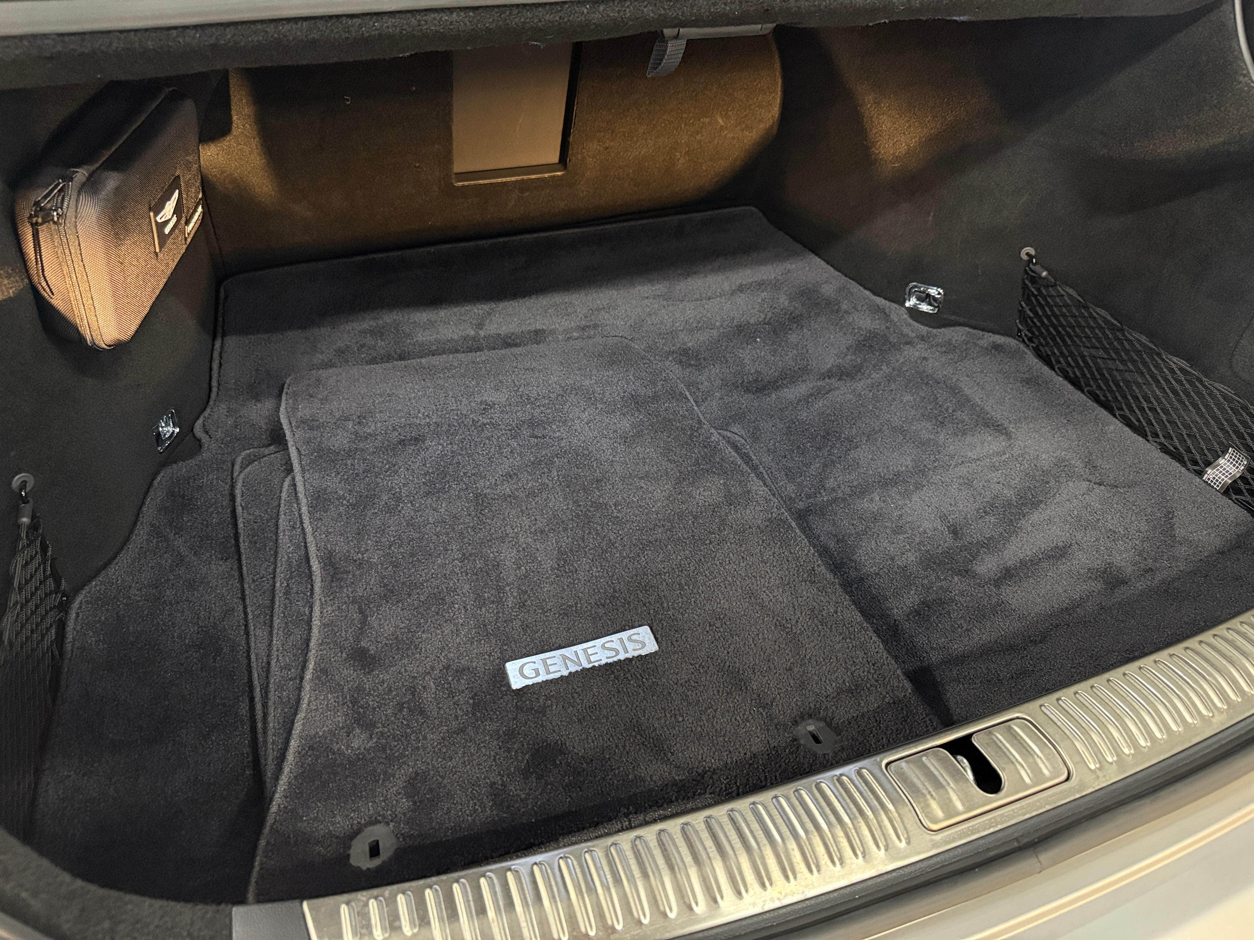 2019 Genesis G90 Premium 6