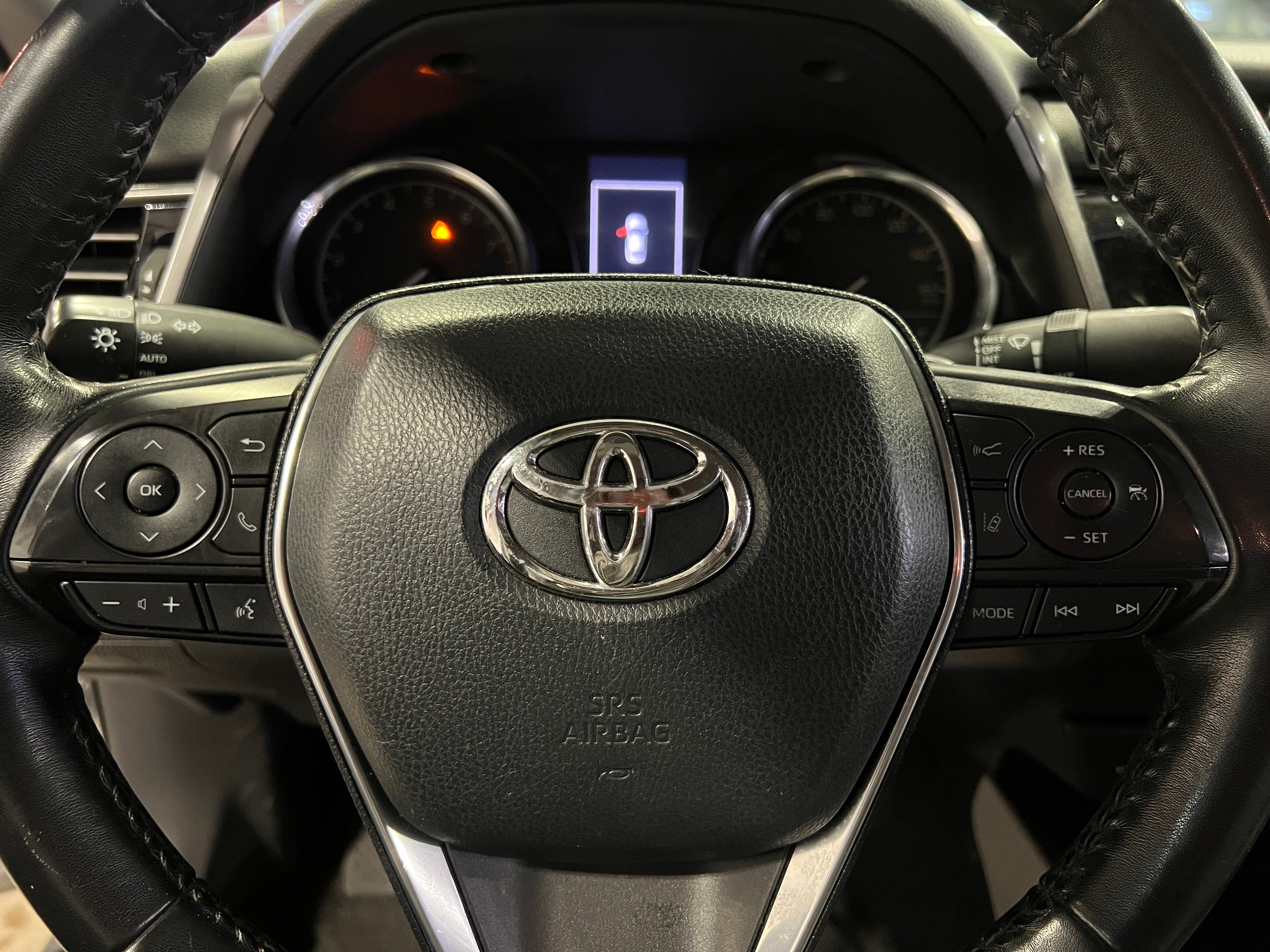2020 Toyota Camry SE 5