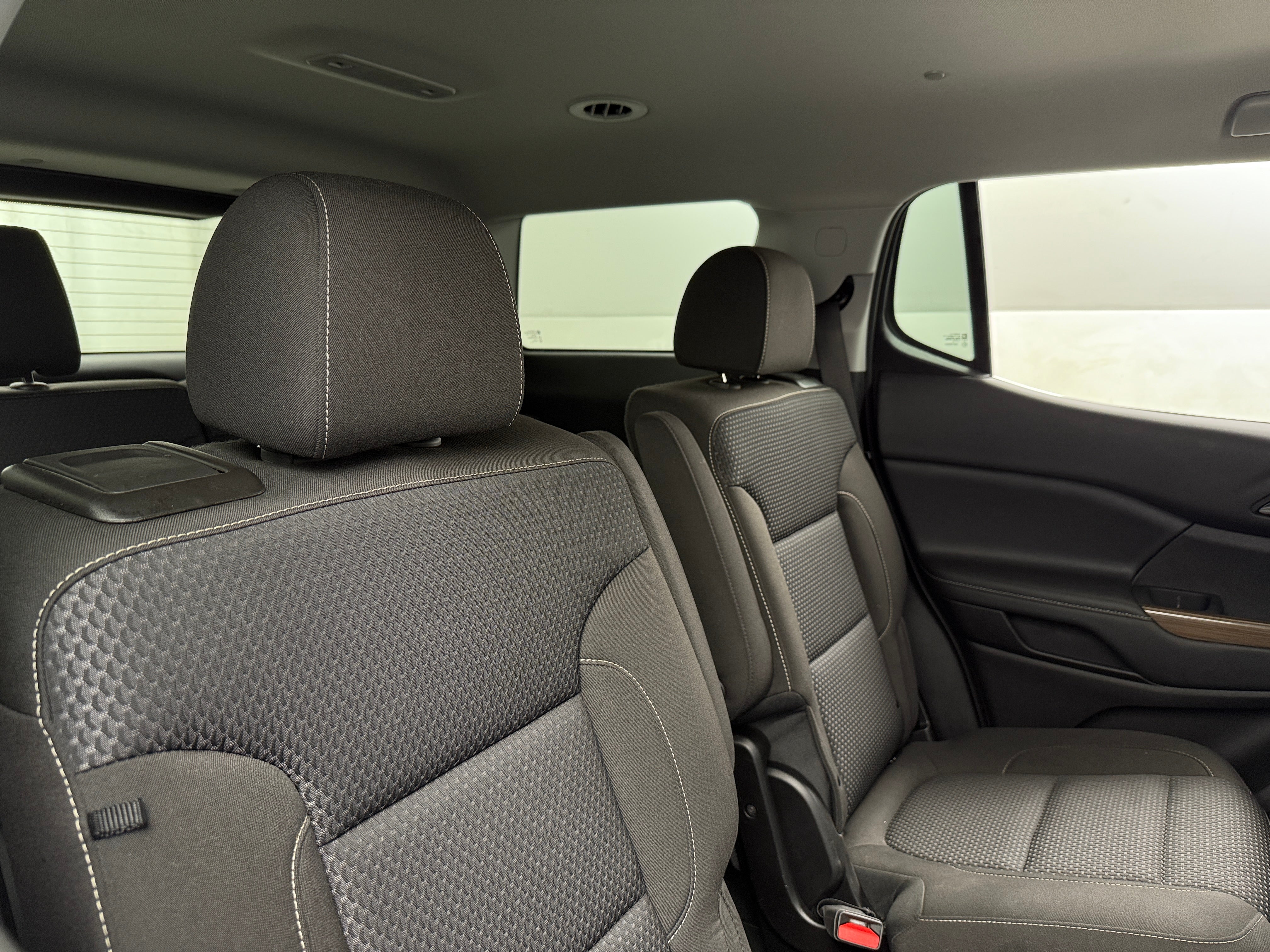2023 GMC Acadia SLE 6
