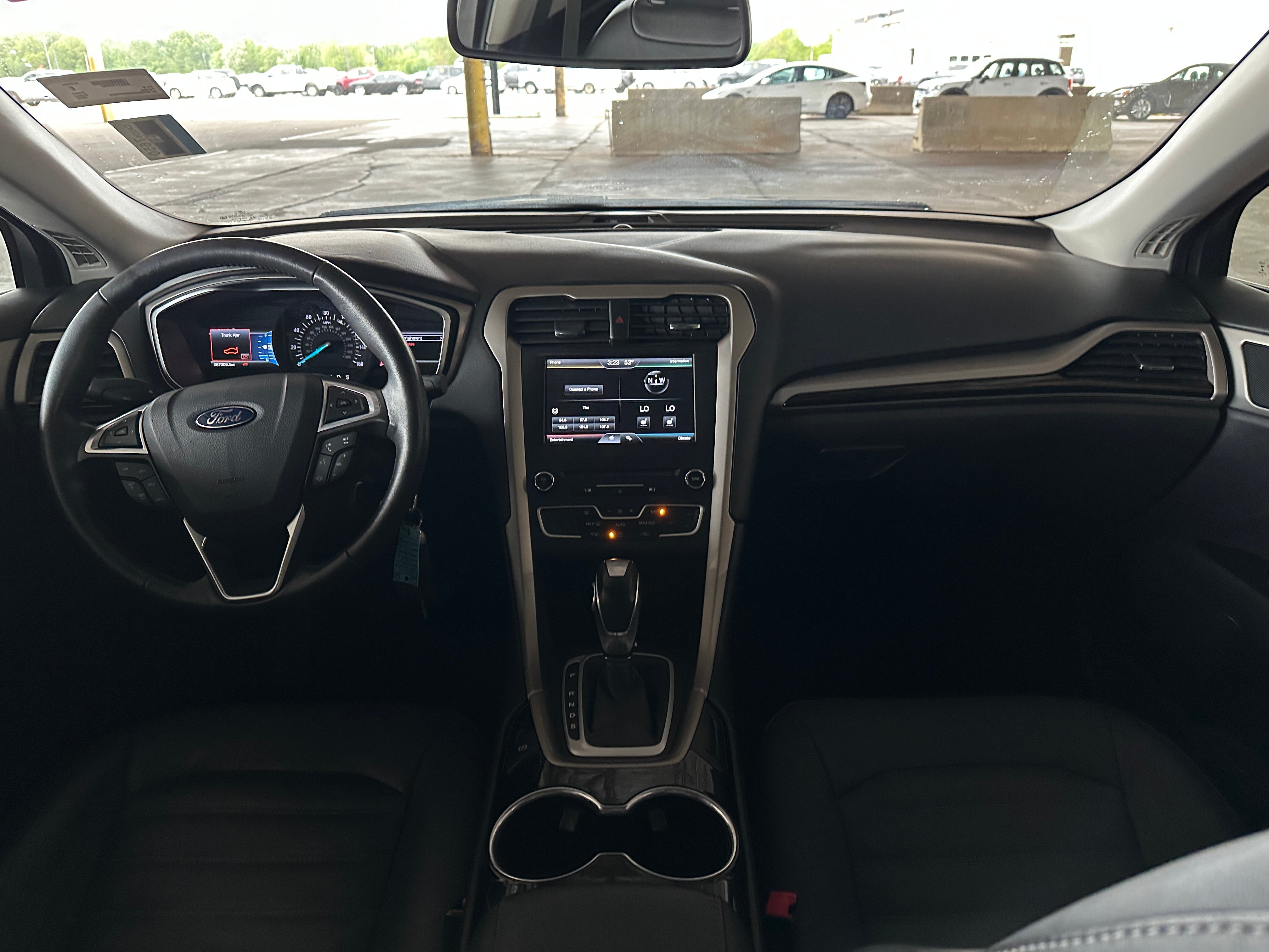 2016 Ford Fusion SE 3