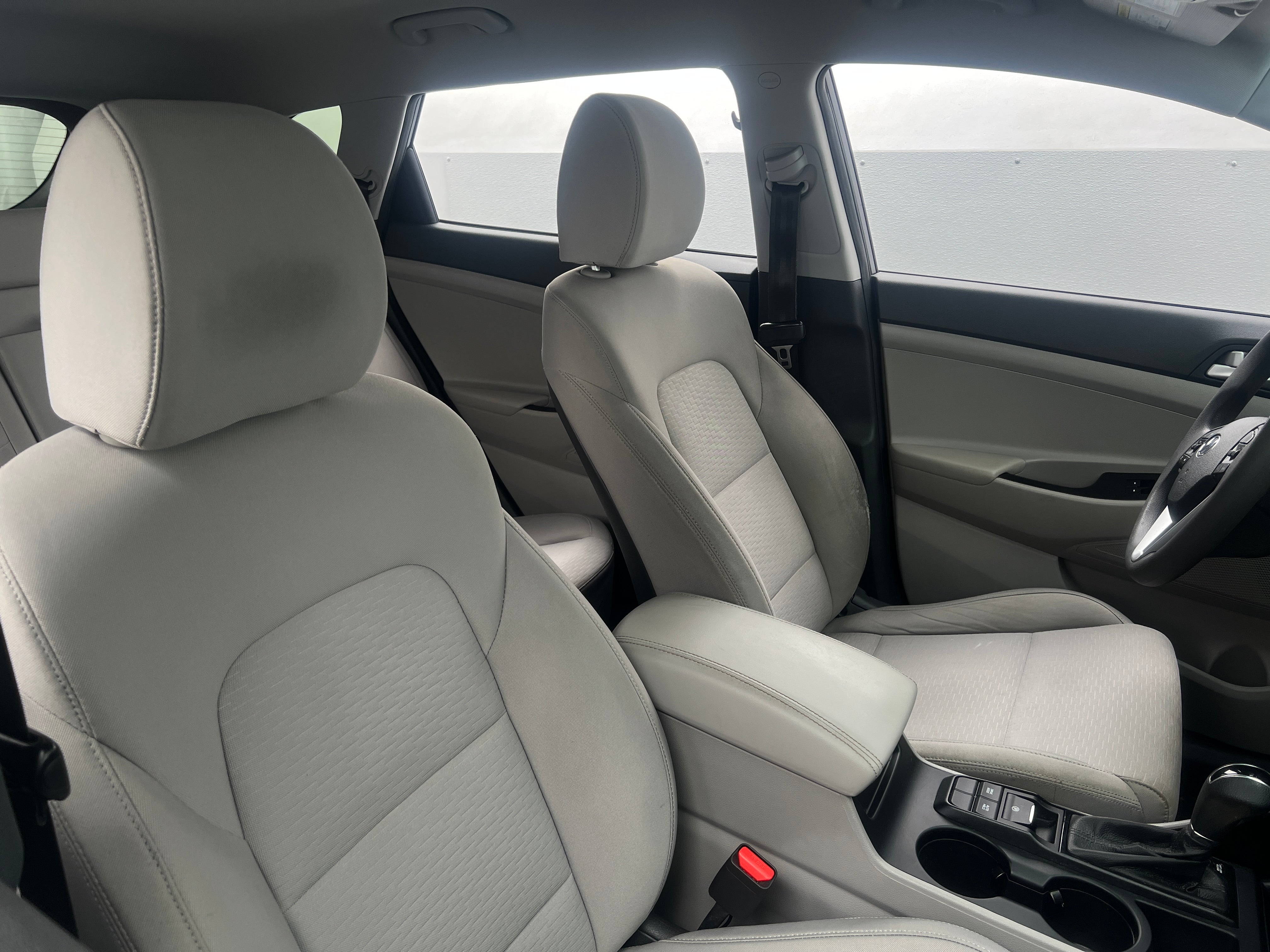 2021 Hyundai Tucson SE 2
