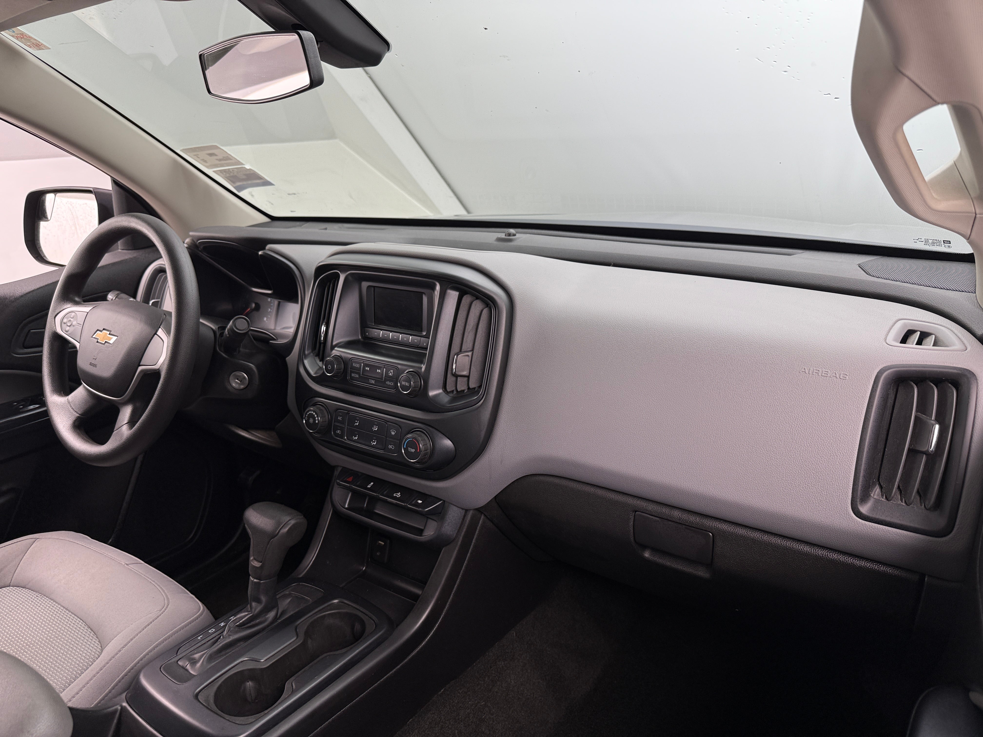 2017 Chevrolet Colorado Work Truck 3