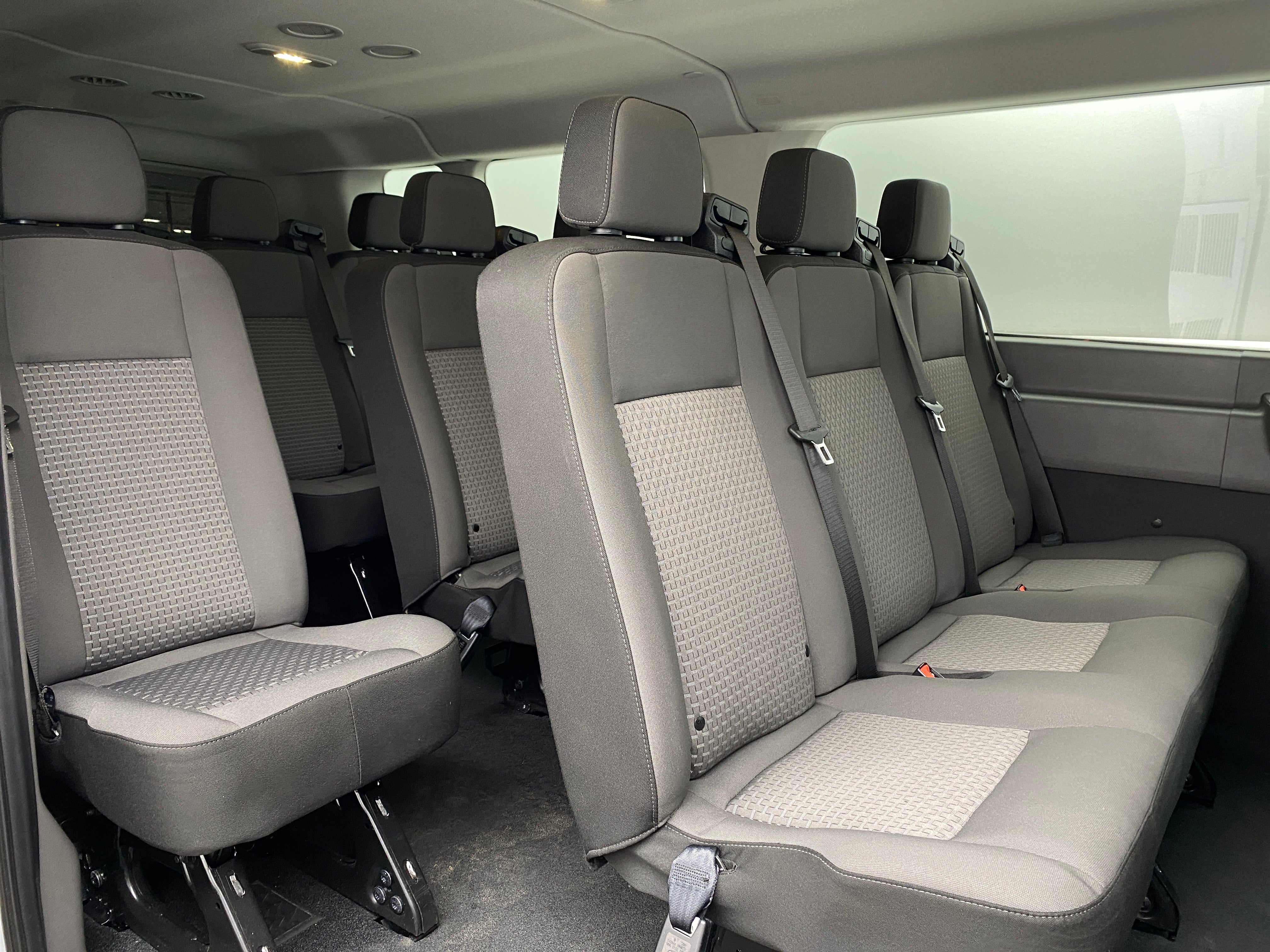2024 Ford Econoline E-350 6