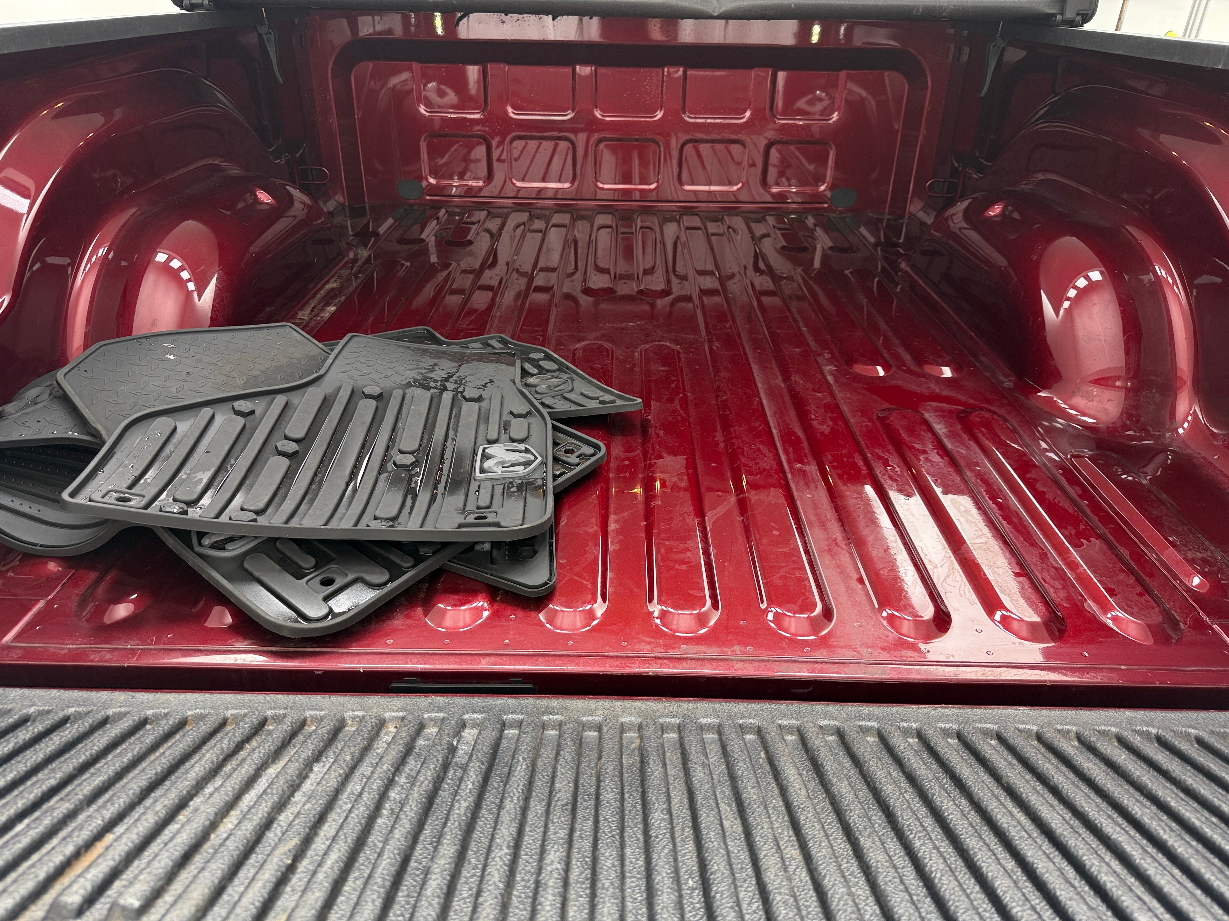 2022 RAM 1500 Classic SLT 7