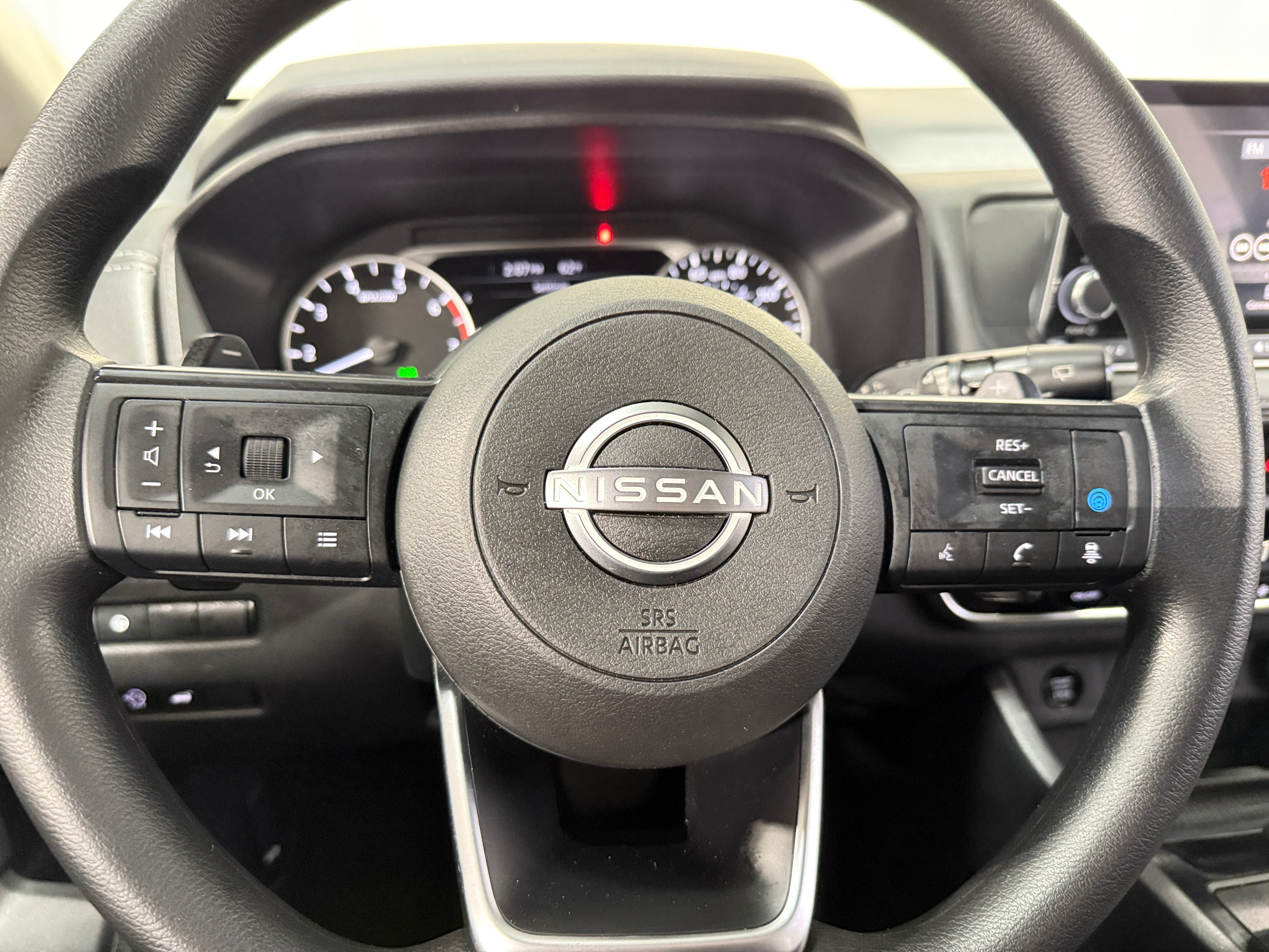 2024 Nissan Rogue SV 5