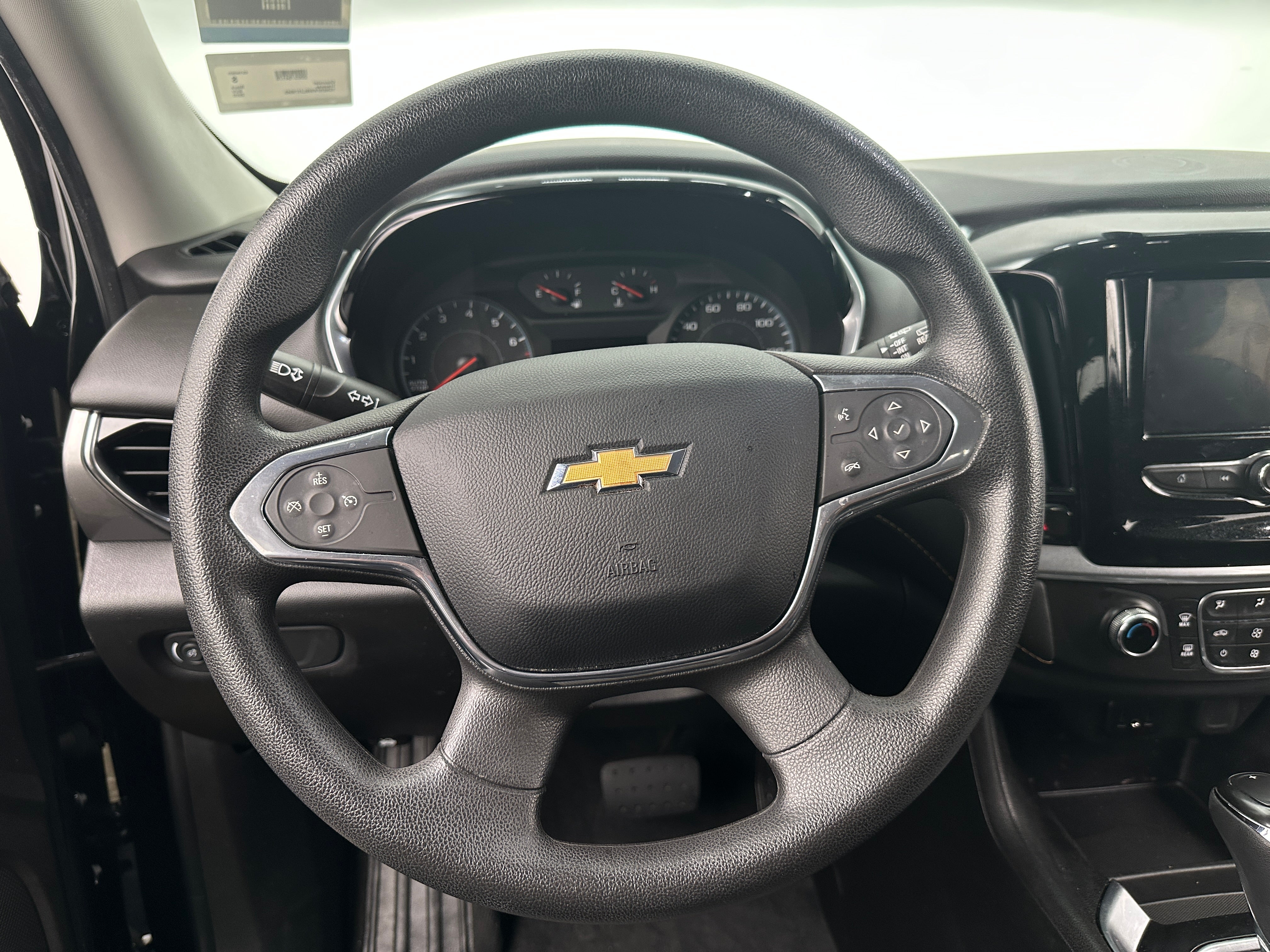 2020 Chevrolet Traverse LS 5