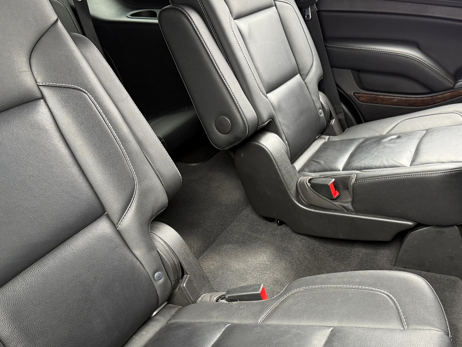 Thumbnail: 2019 Chevrolet Tahoe - 5