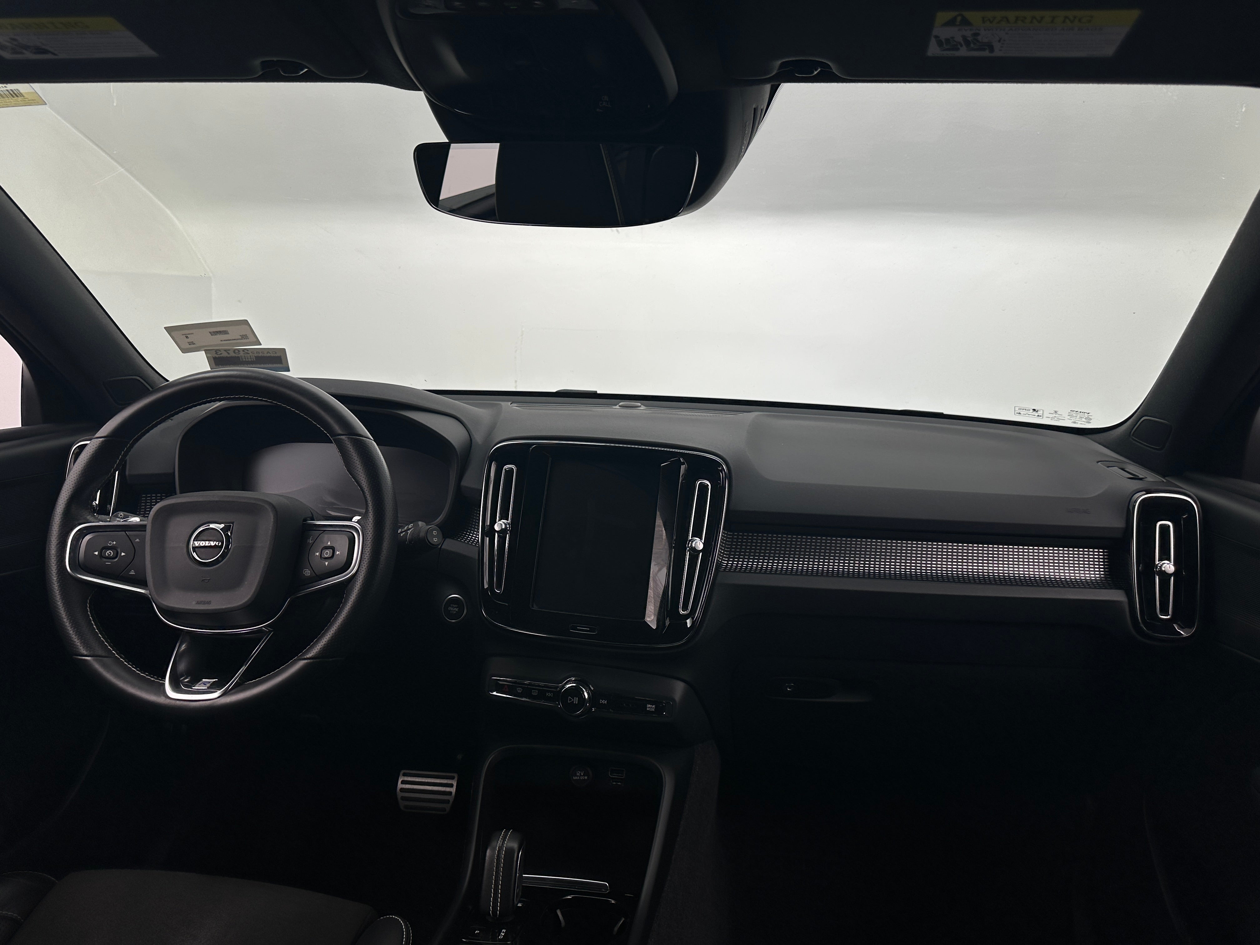 2019 Volvo XC40 T5 R-Design 2