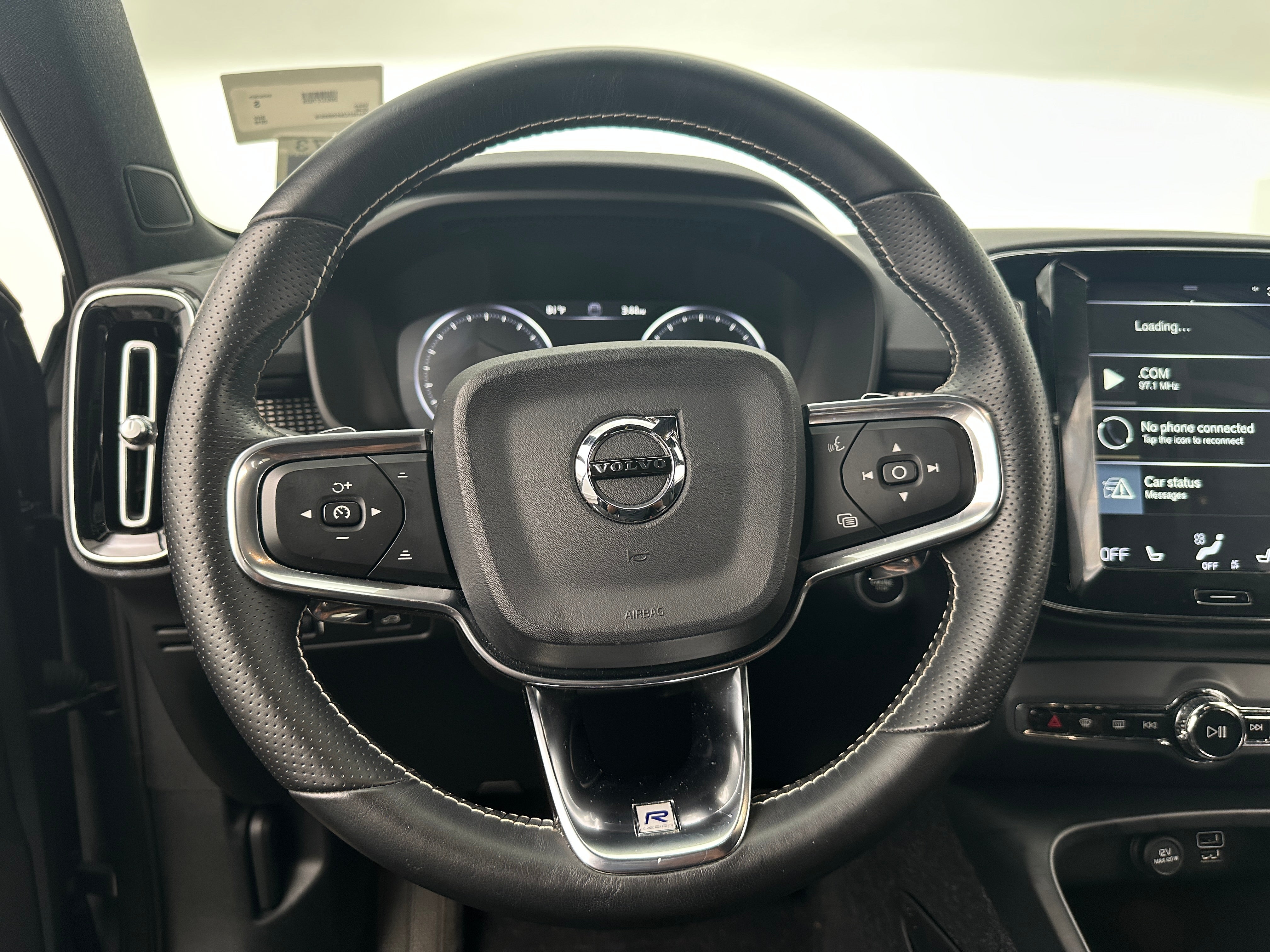 2019 Volvo XC40 T5 R-Design 4