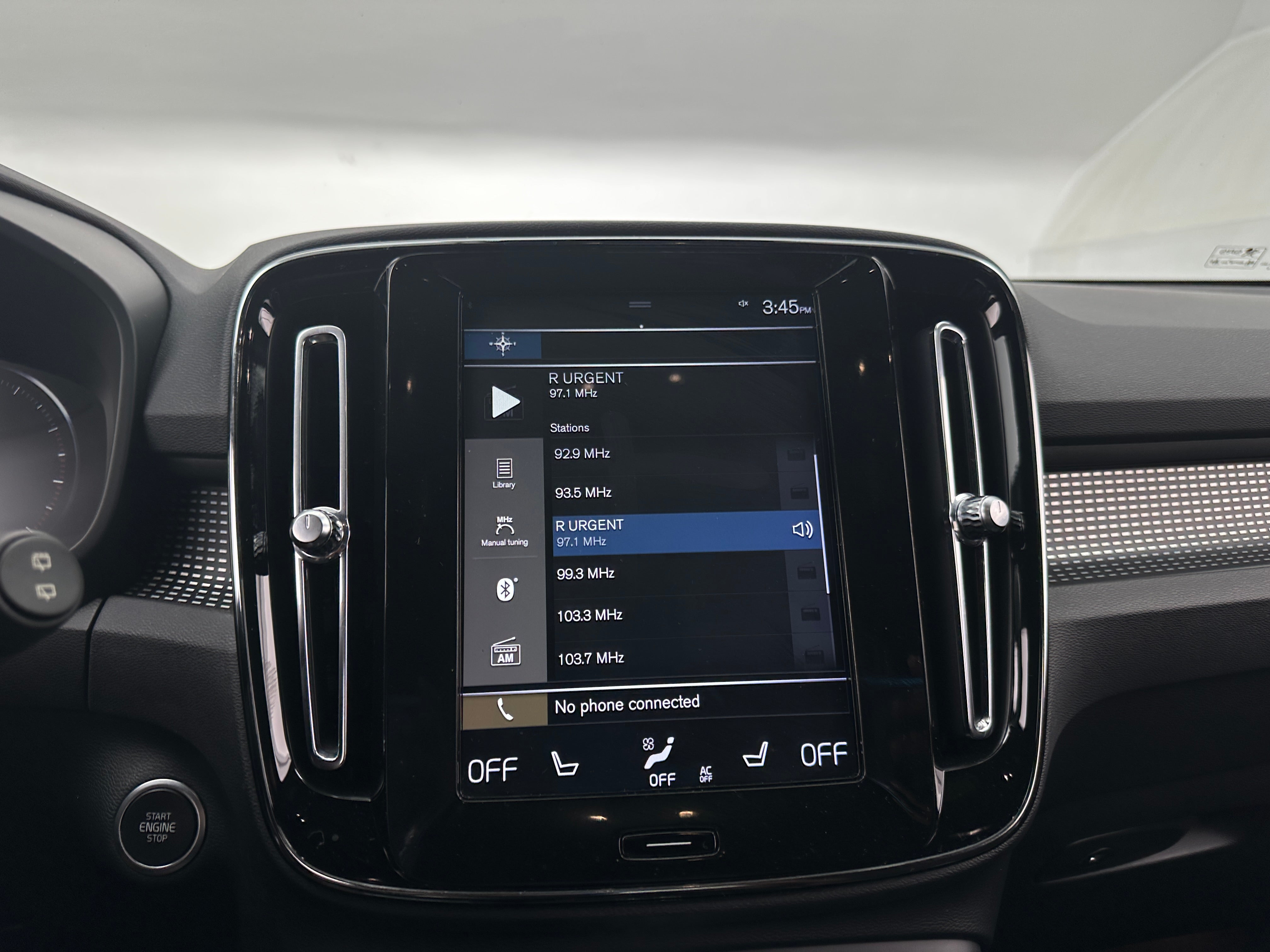 2019 Volvo XC40 T5 R-Design 3