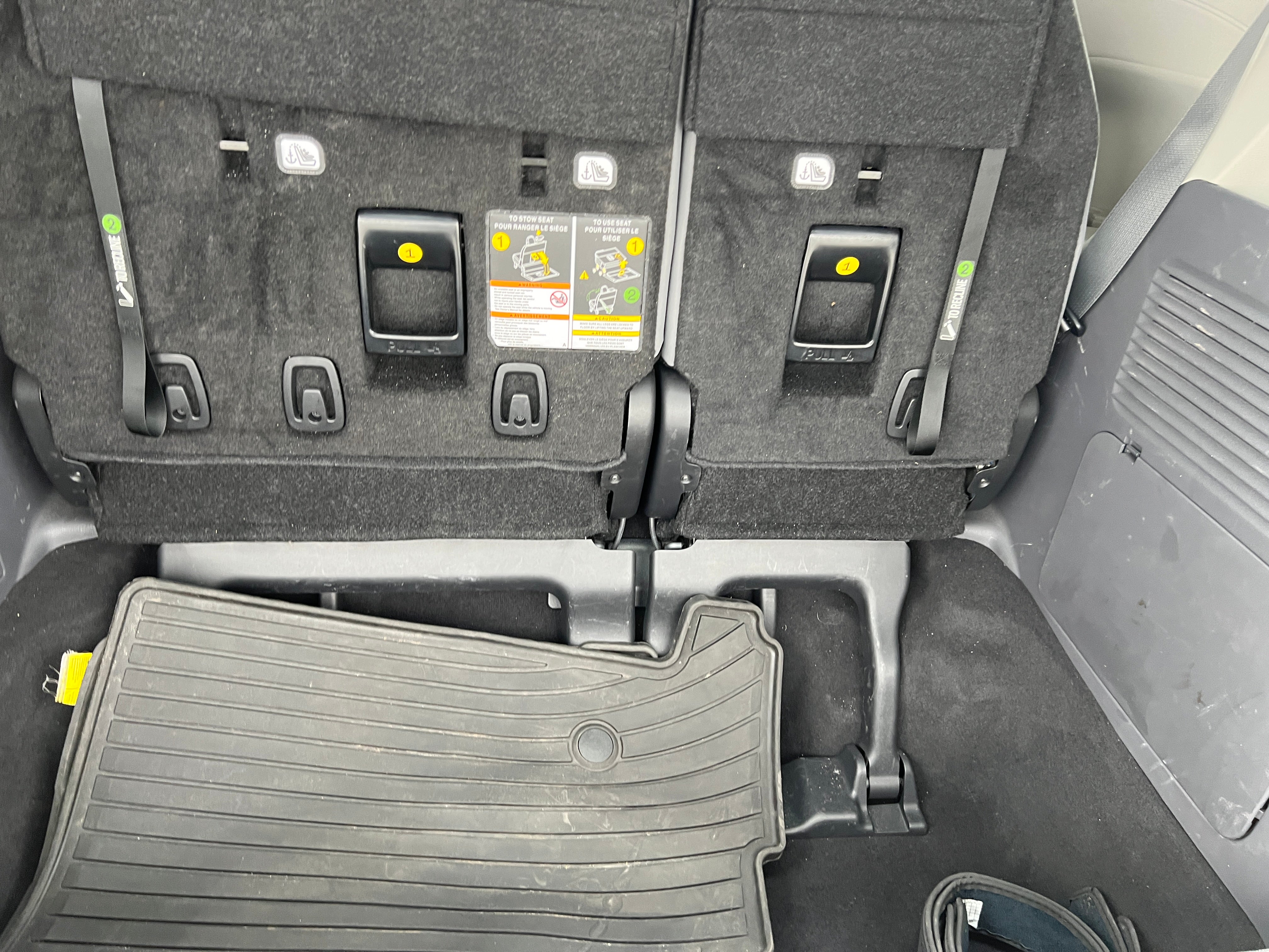 2023 Toyota Sienna XLE 6