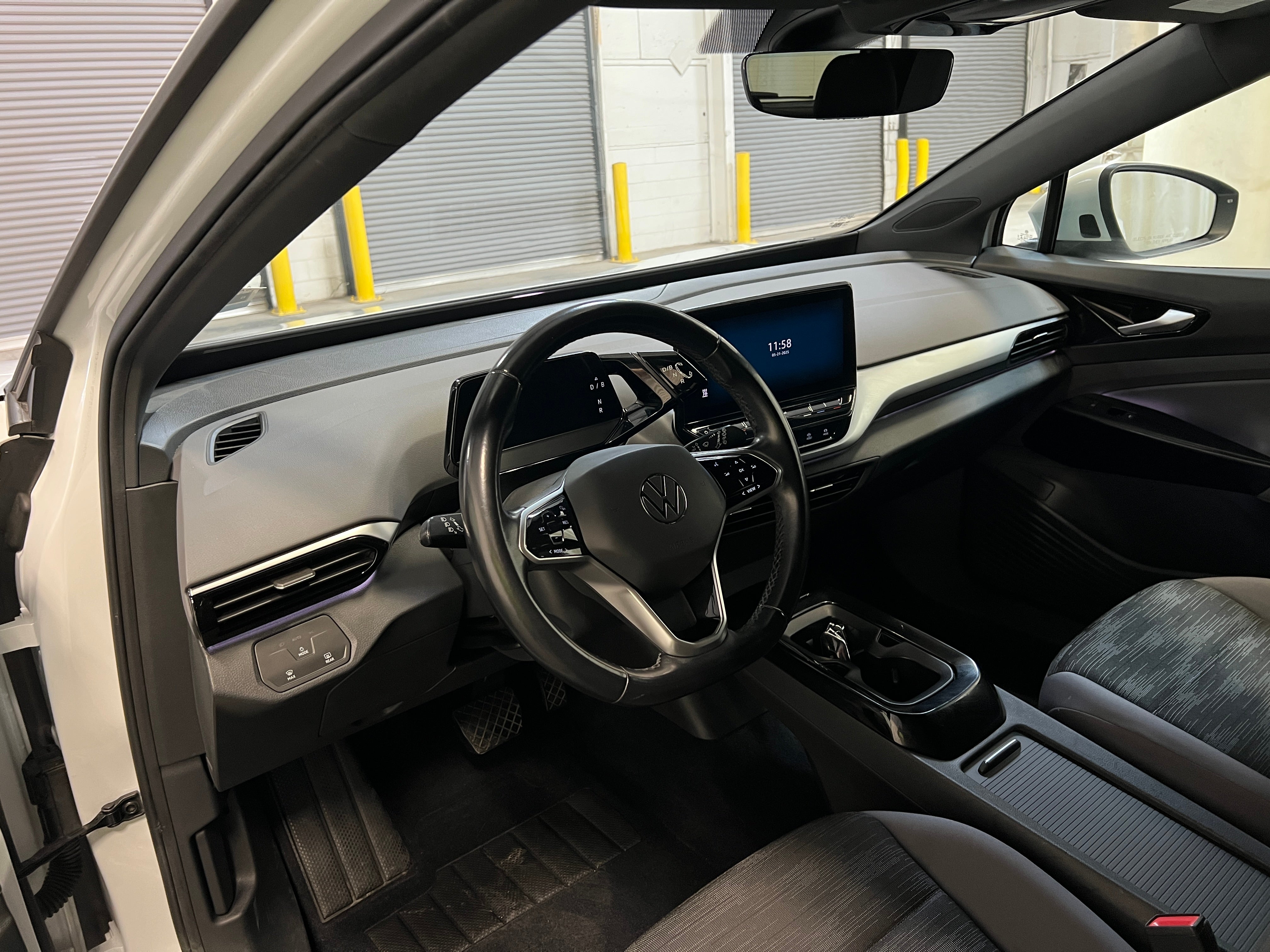 2021 Volkswagen ID.4 Pro 3