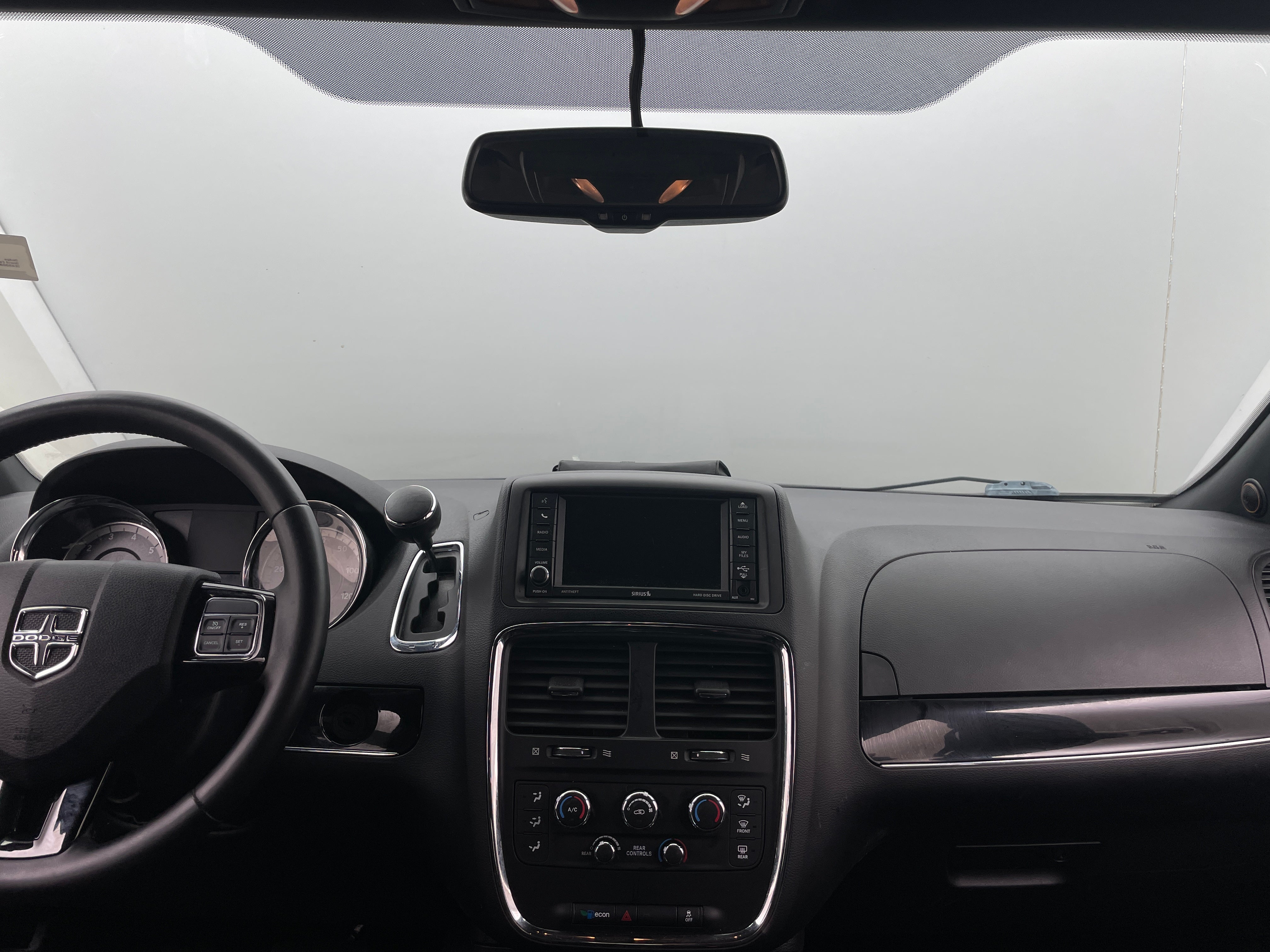 2018 Dodge Grand Caravan SE 3