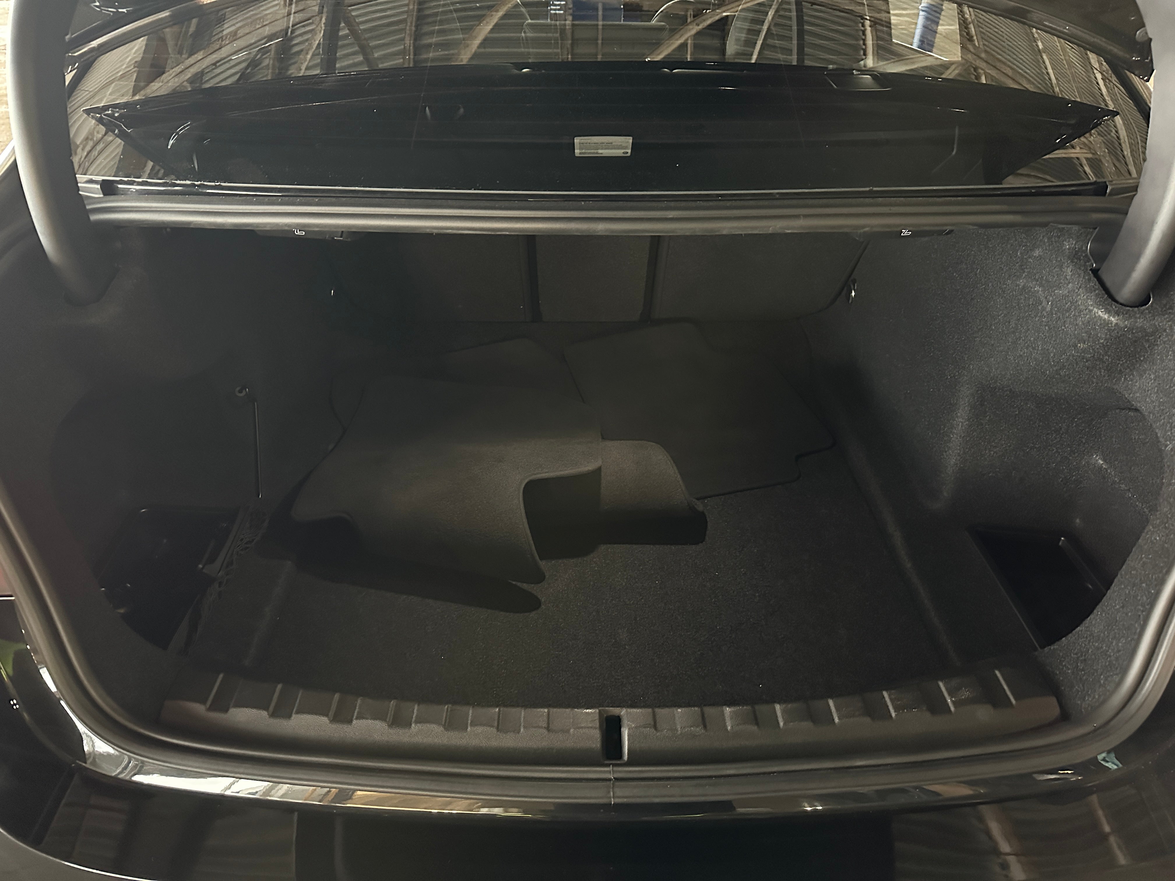 2023 BMW 3 Series 330i 6