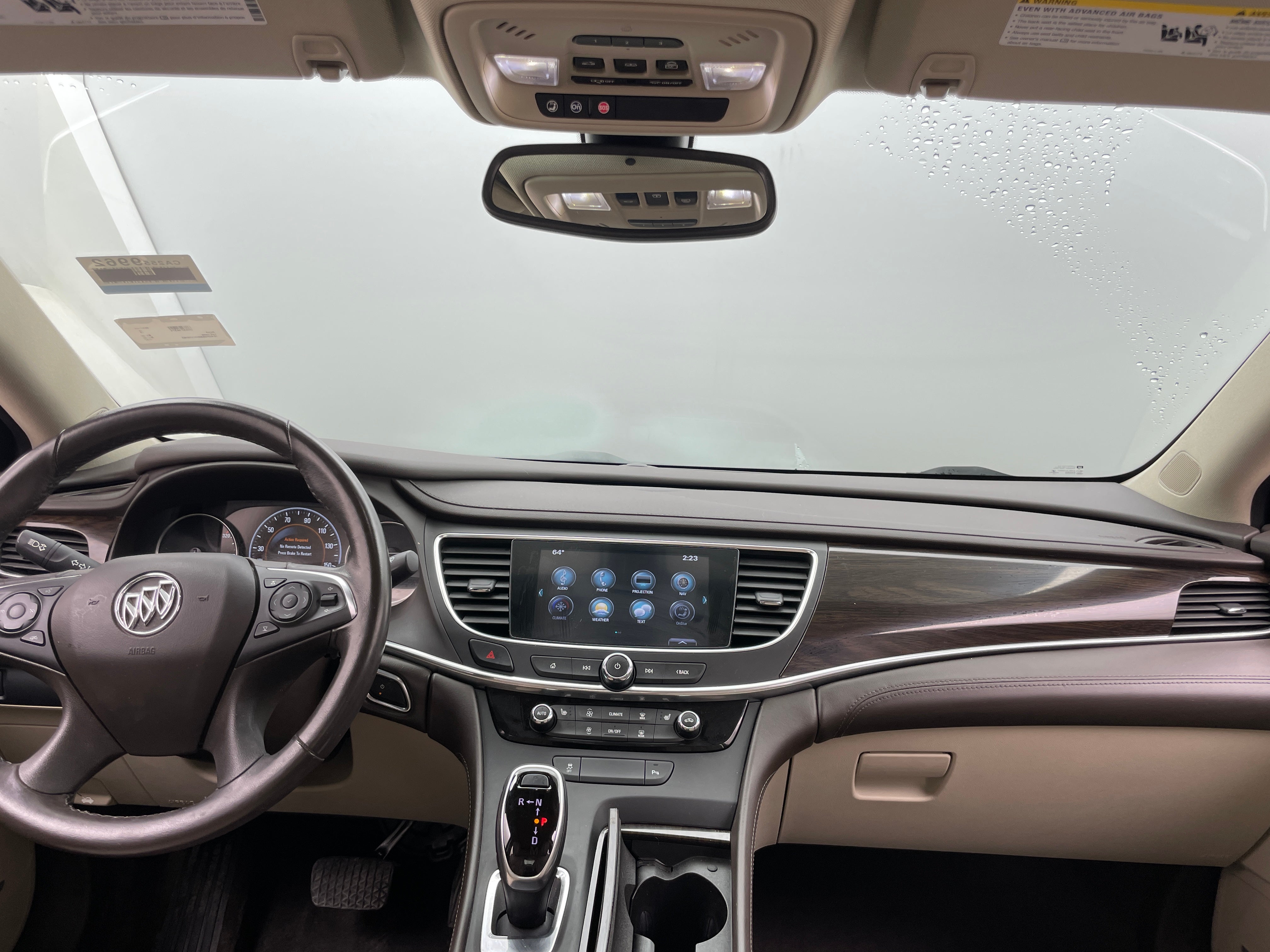 2017 Buick LaCrosse Essence 2