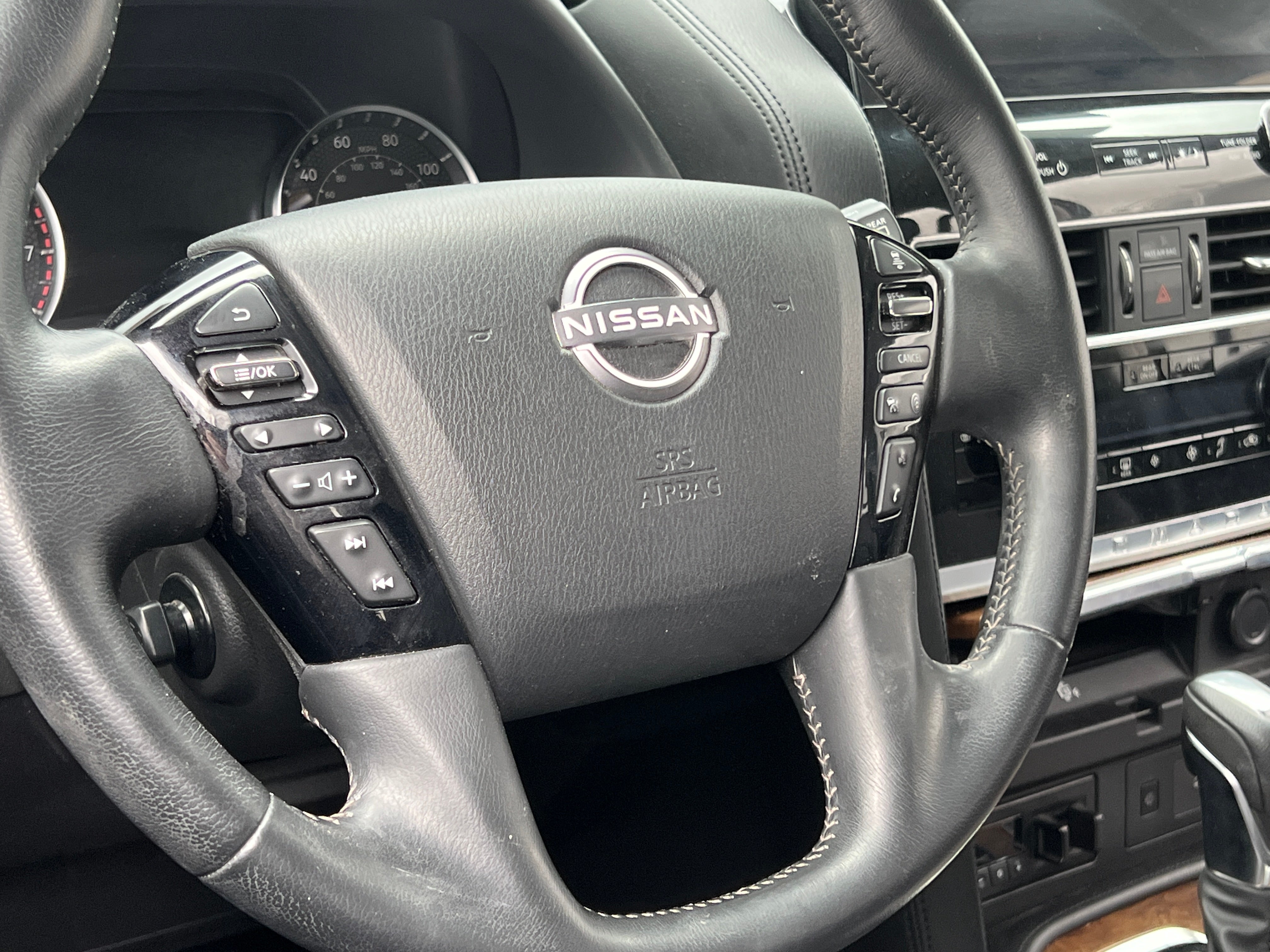2021 Nissan Armada SL 4