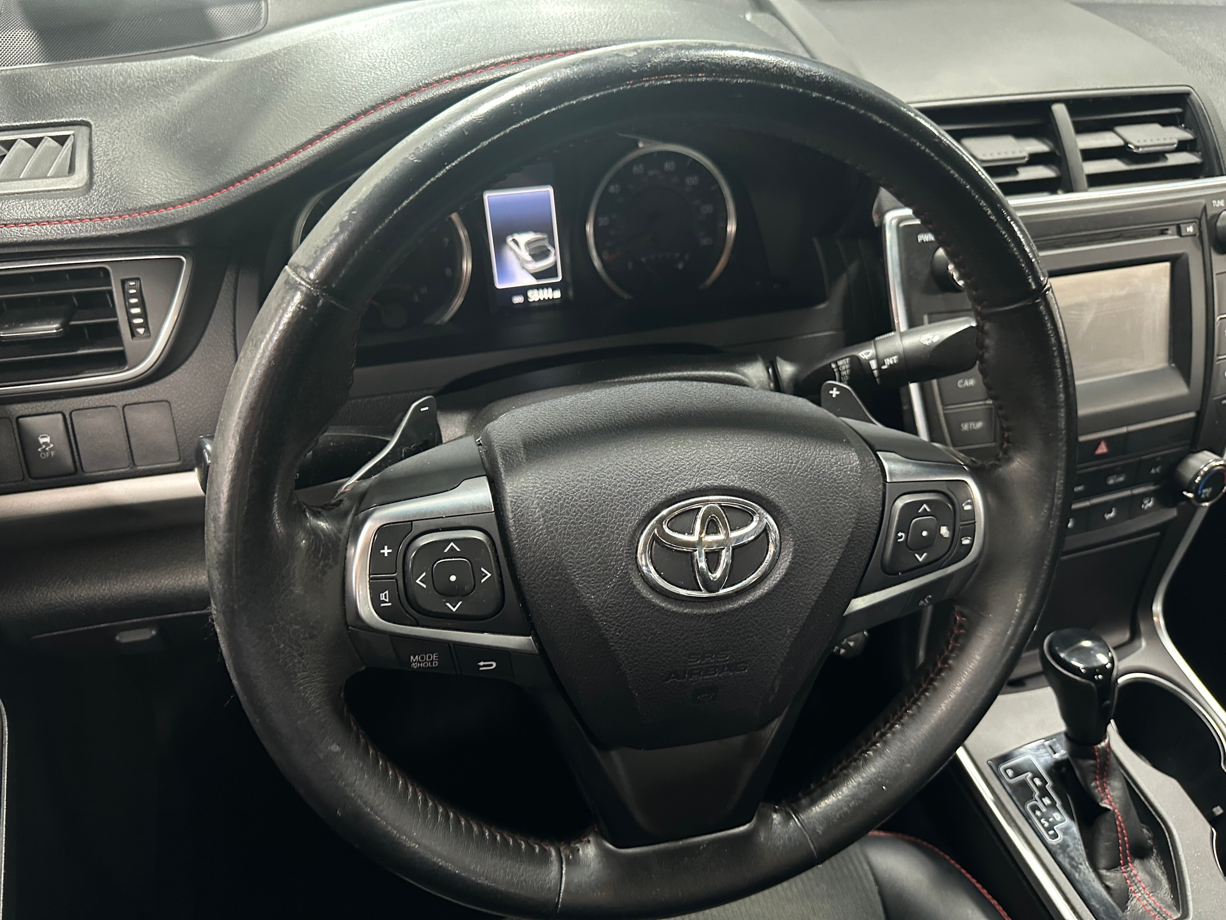 2016 Toyota Camry SE 5
