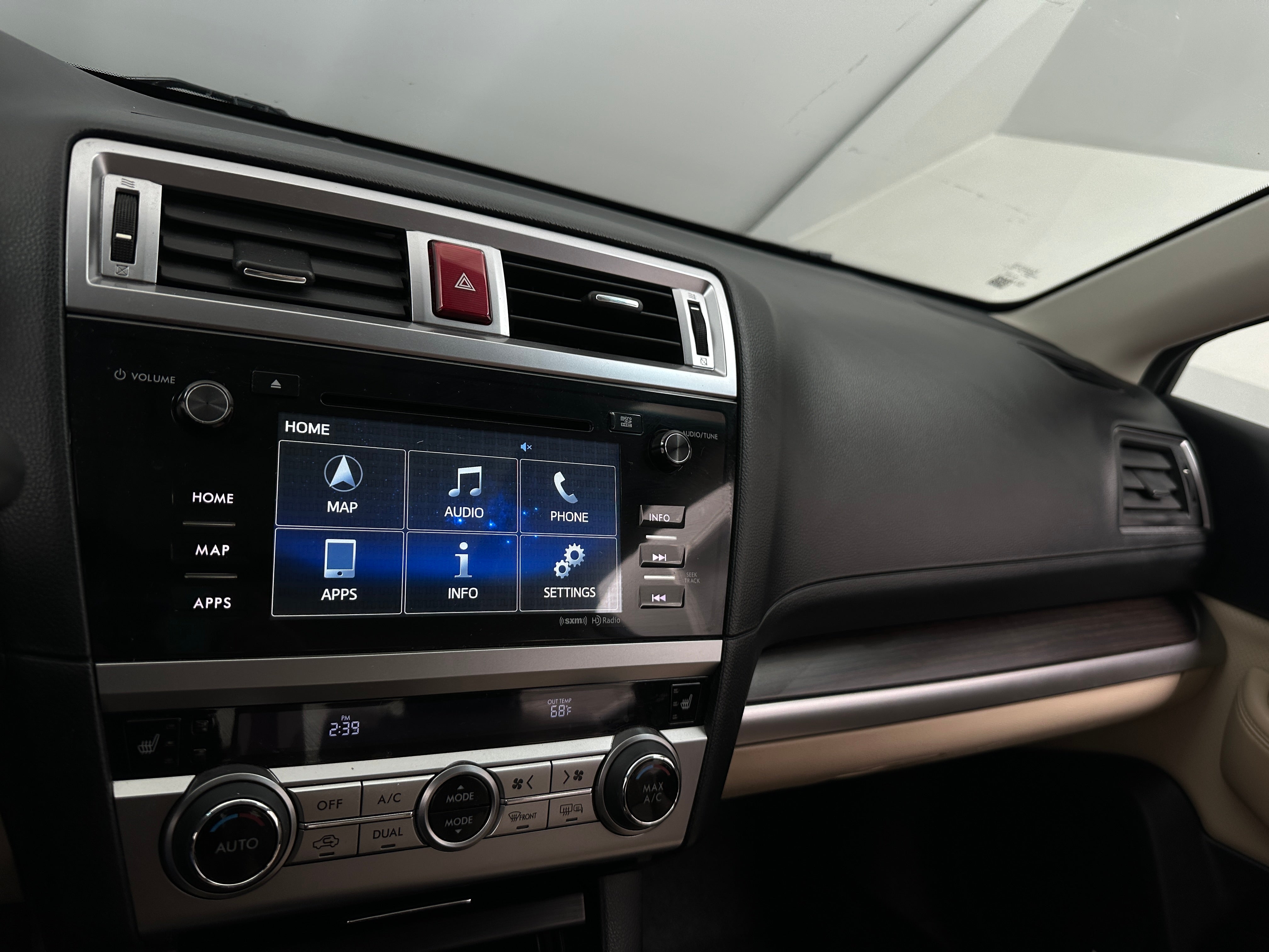 2015 Subaru Legacy Limited 3