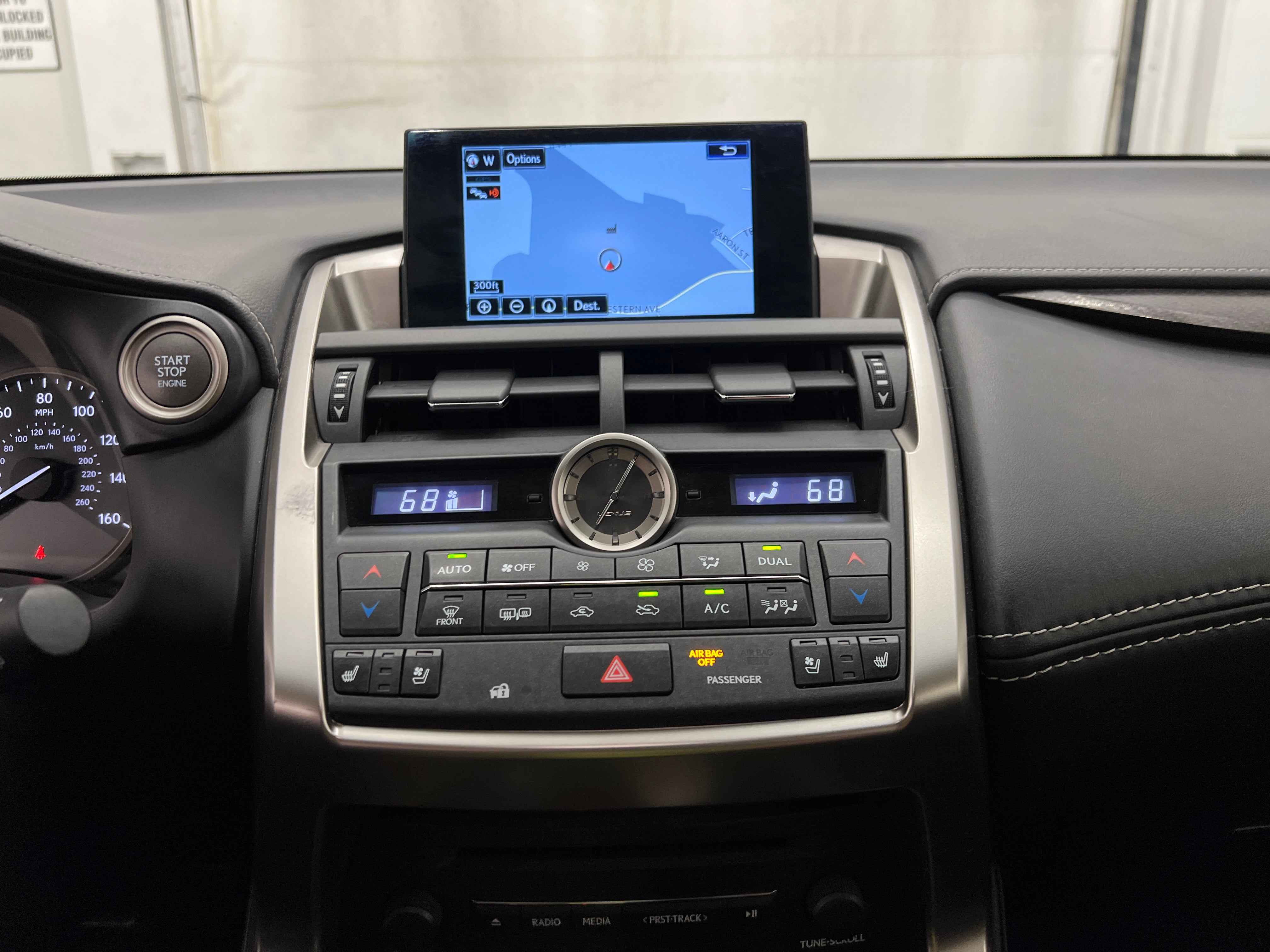 2016 Lexus NX 200t 3