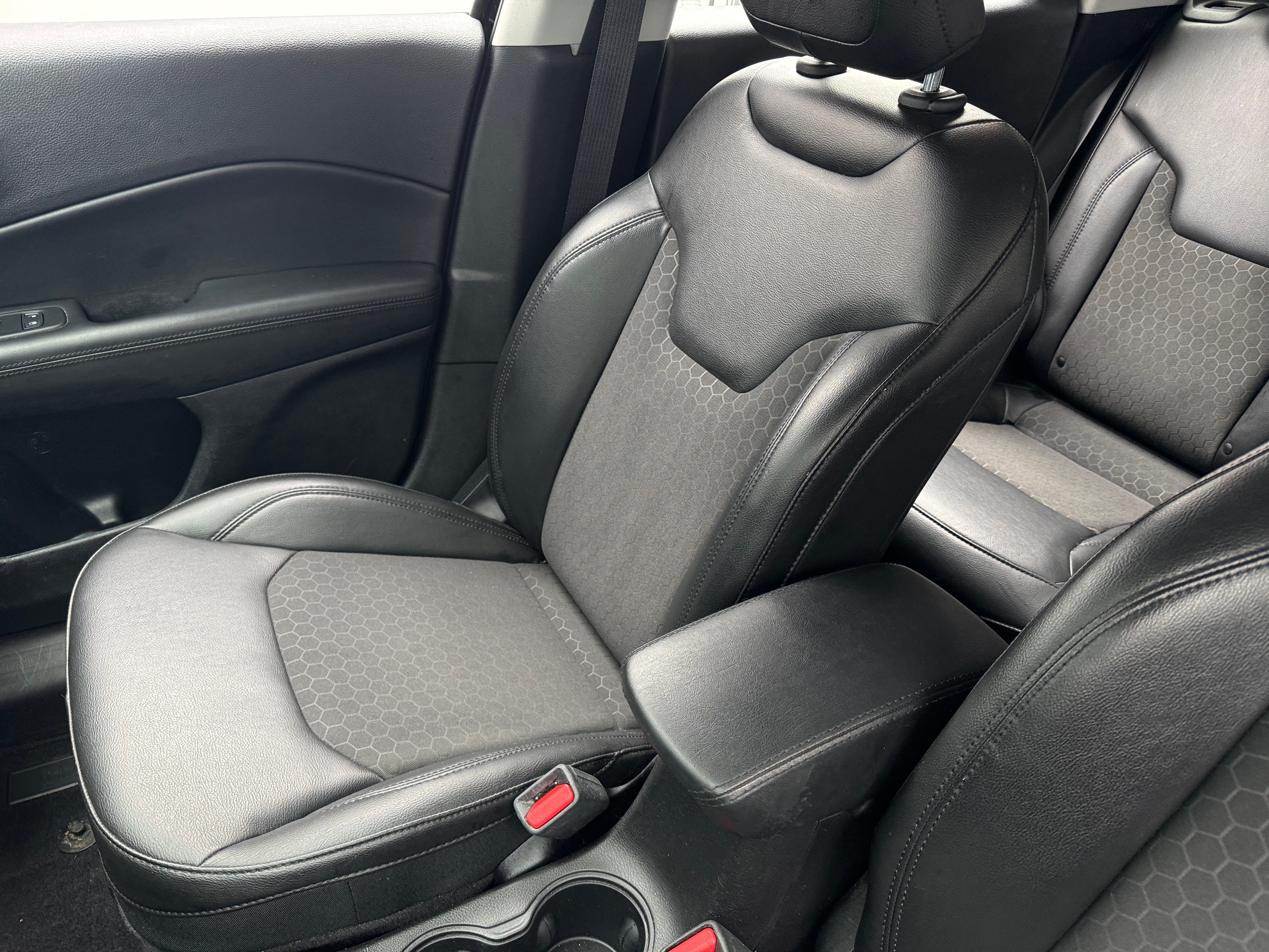 2019 Jeep Compass Altitude 2