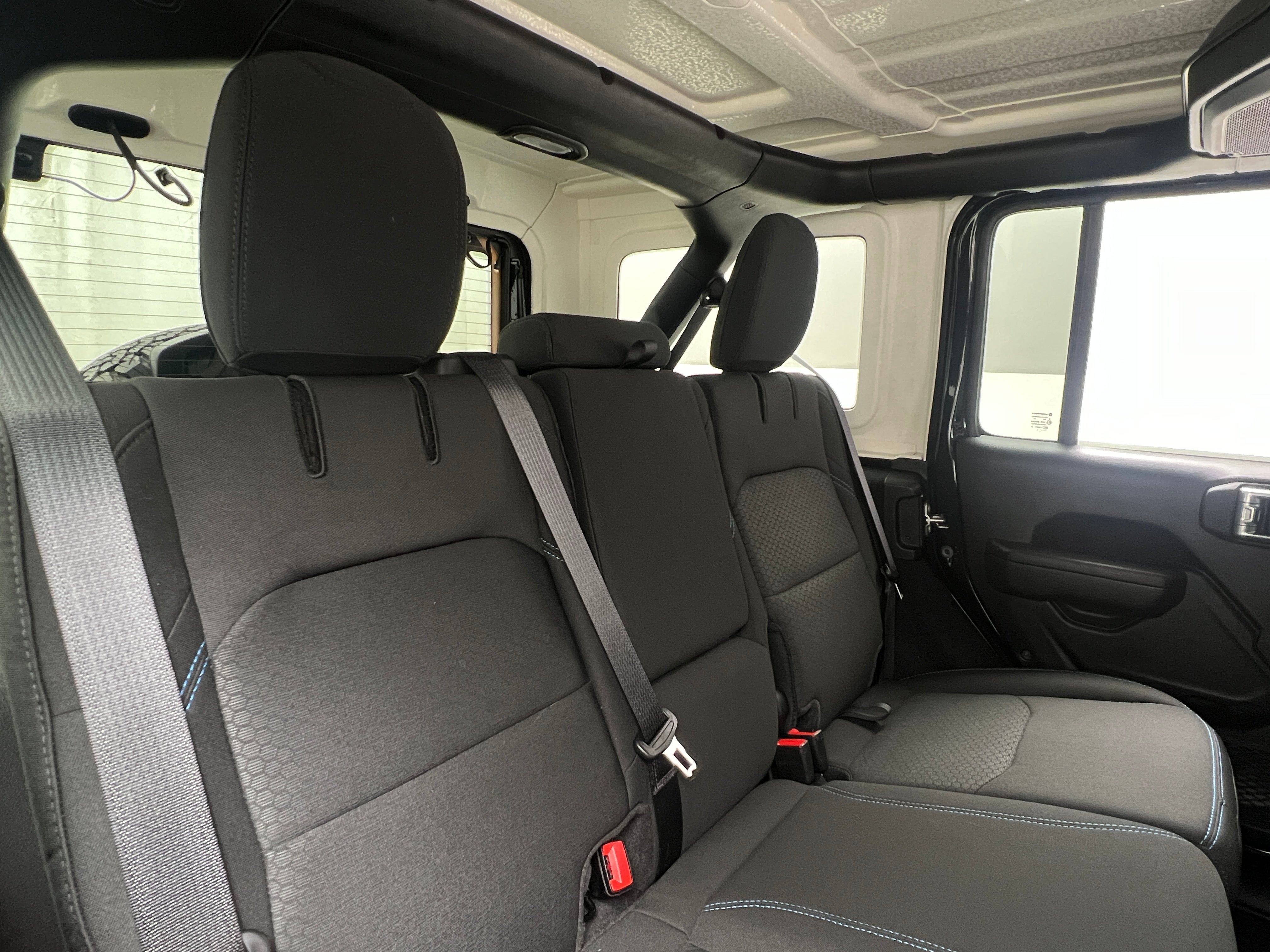 2022 Jeep Wrangler Unlimited Rubicon 4xe 6
